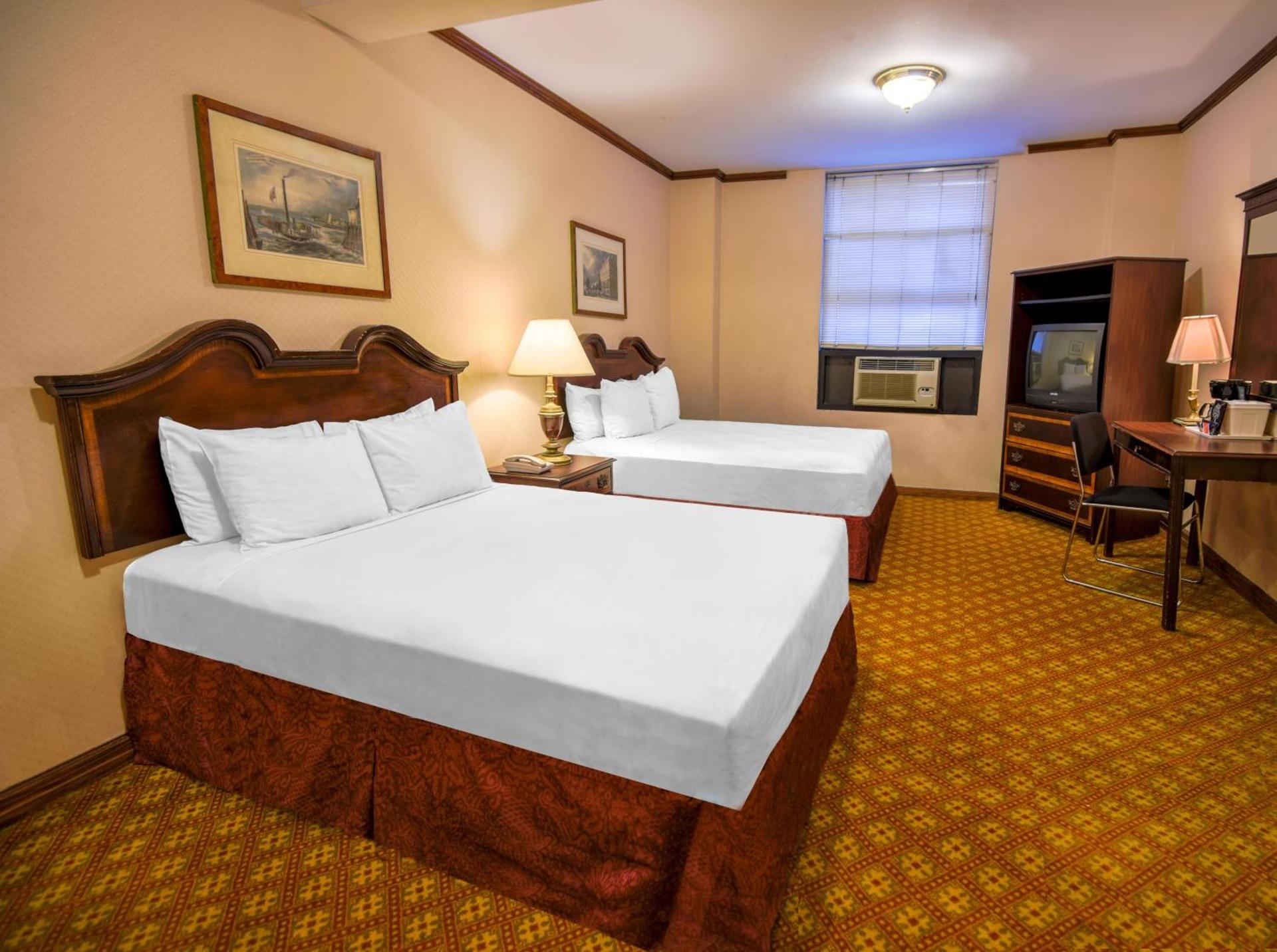Night Hotel Broadway photo 7
