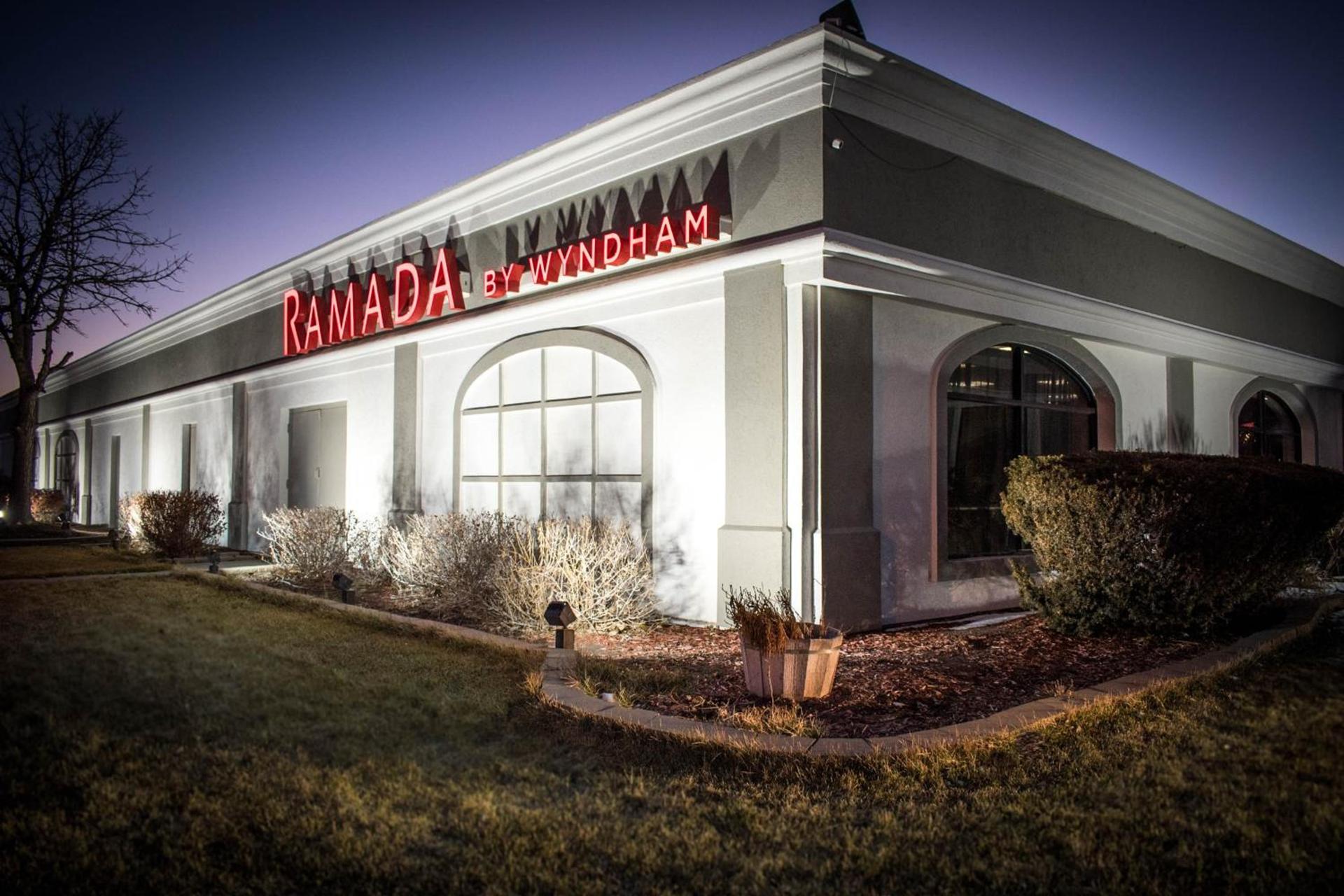 Ramada by Wyndham North Platte photo 8