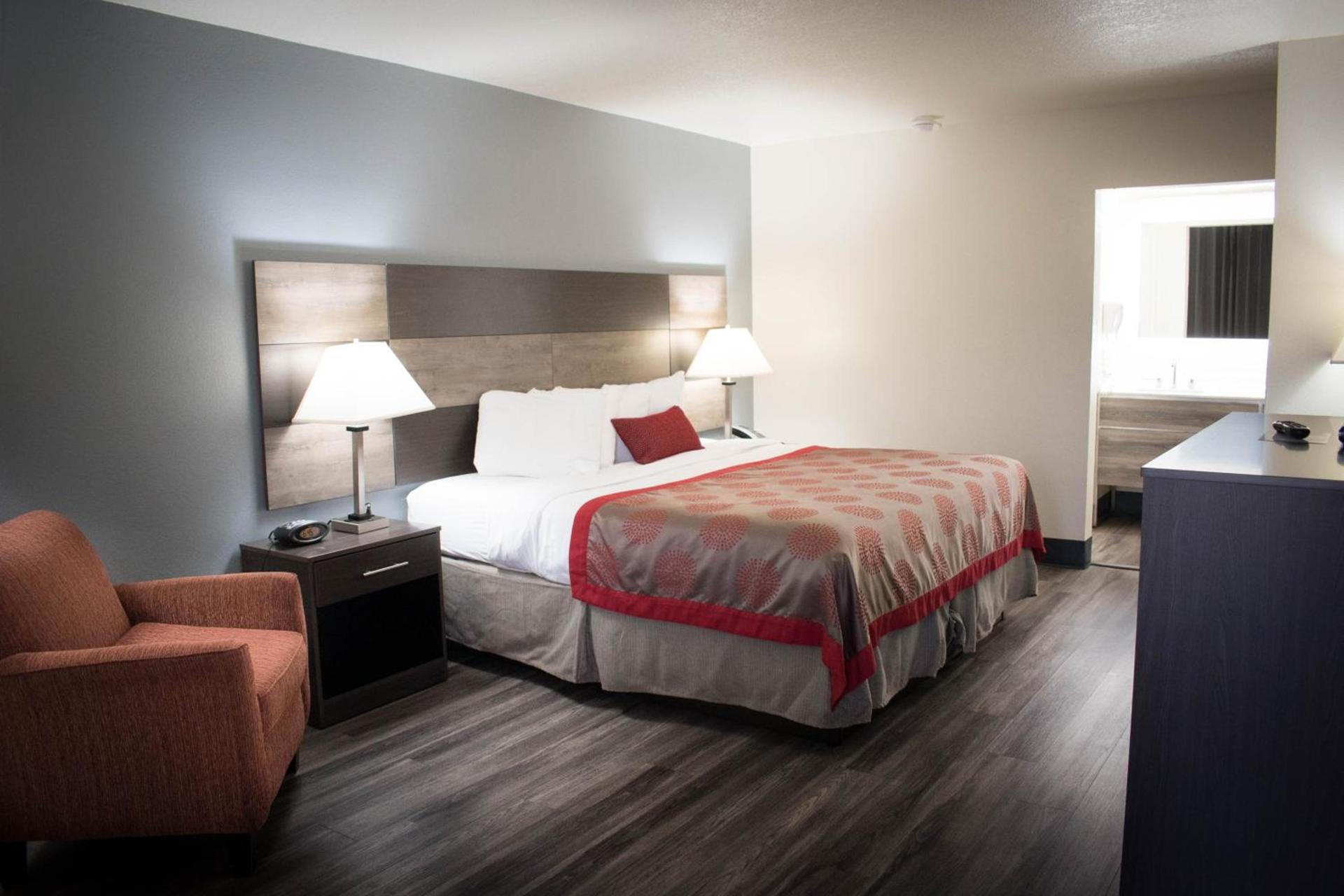 Ramada by Wyndham North Platte photo 14
