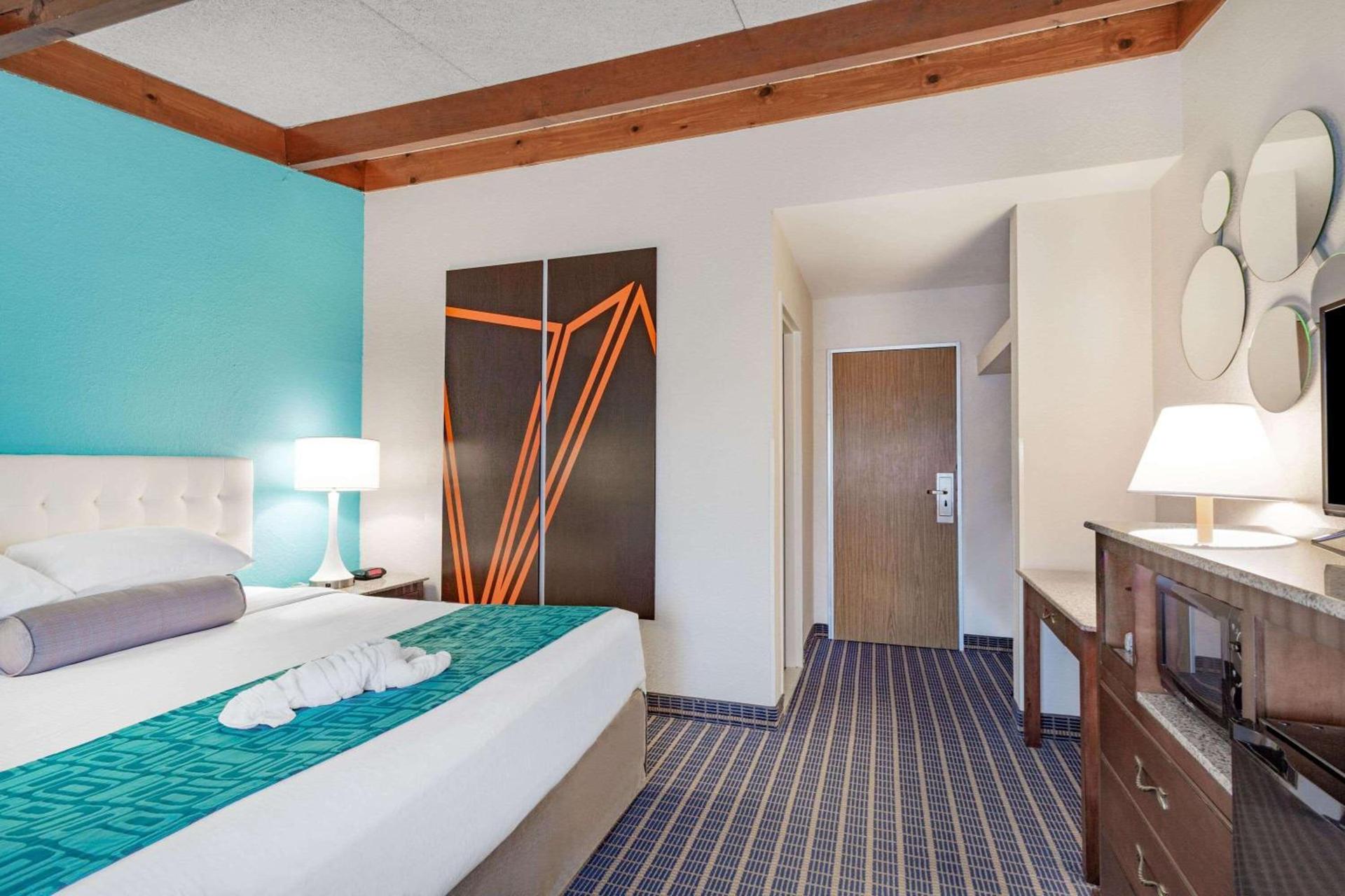 Howard Johnson by Wyndham Bangor photo 12