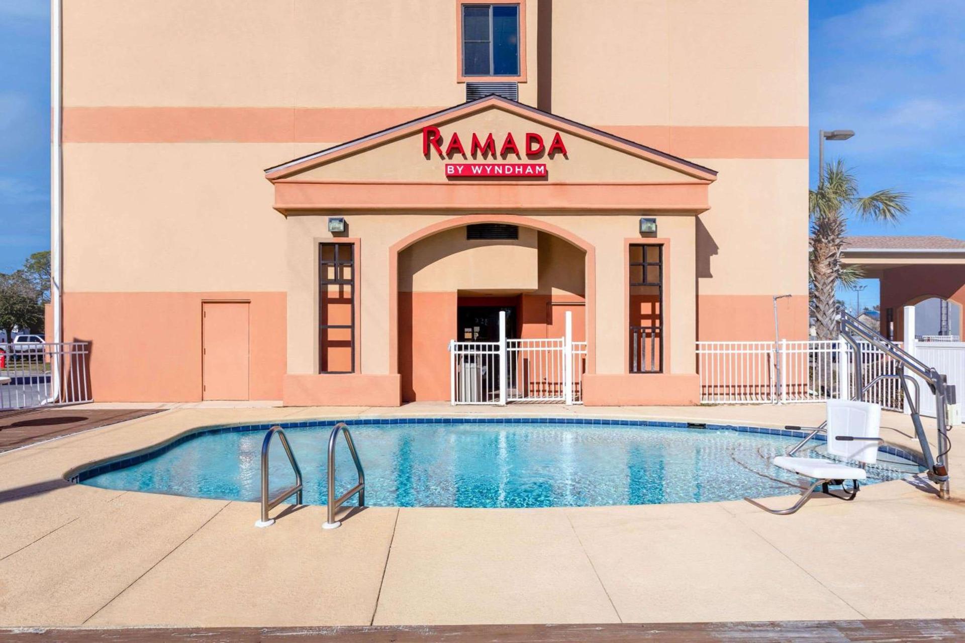 Ramada by Wyndham Panama City photo 11