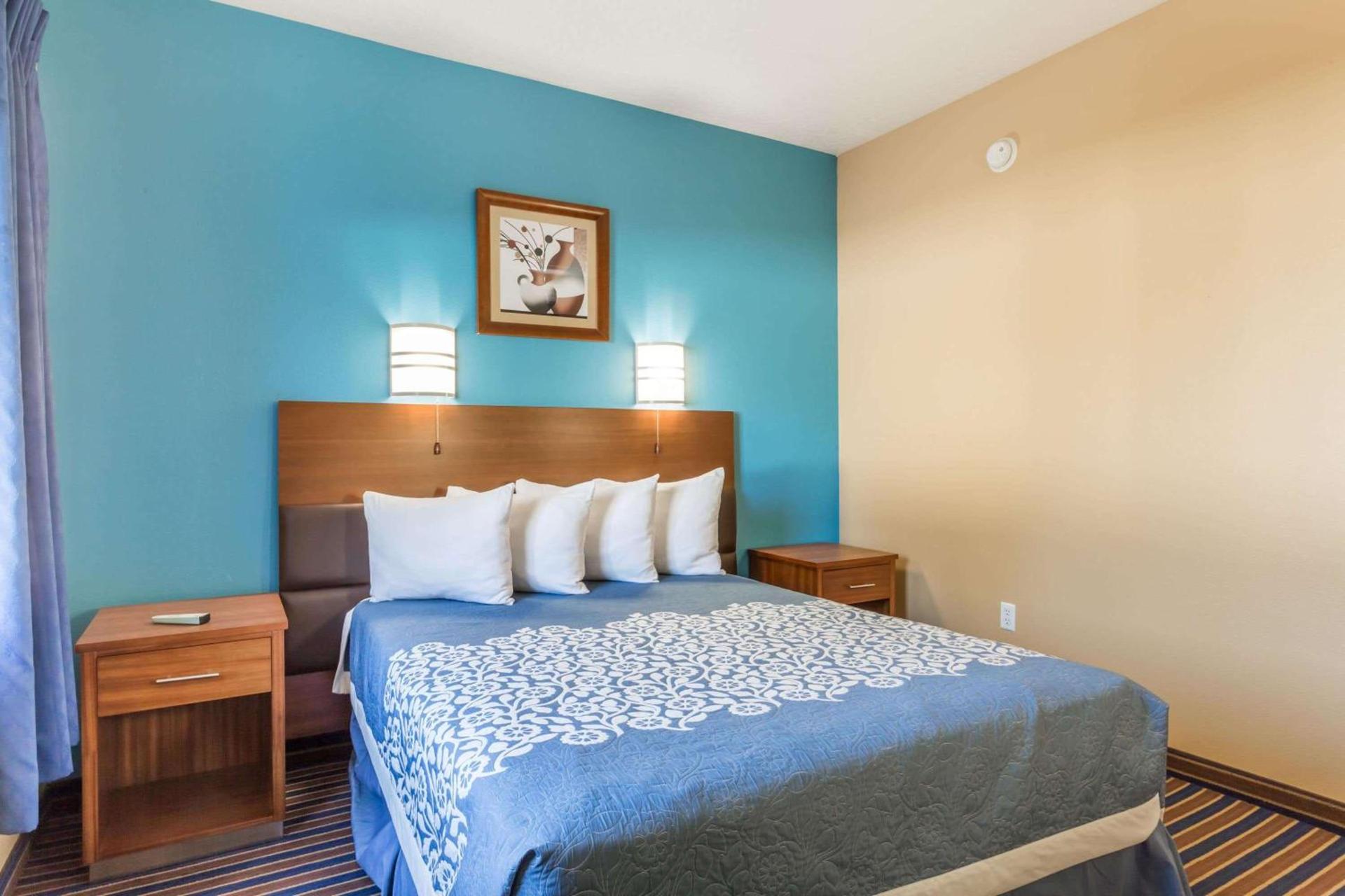 Days Inn by Wyndham Vernal photo 6