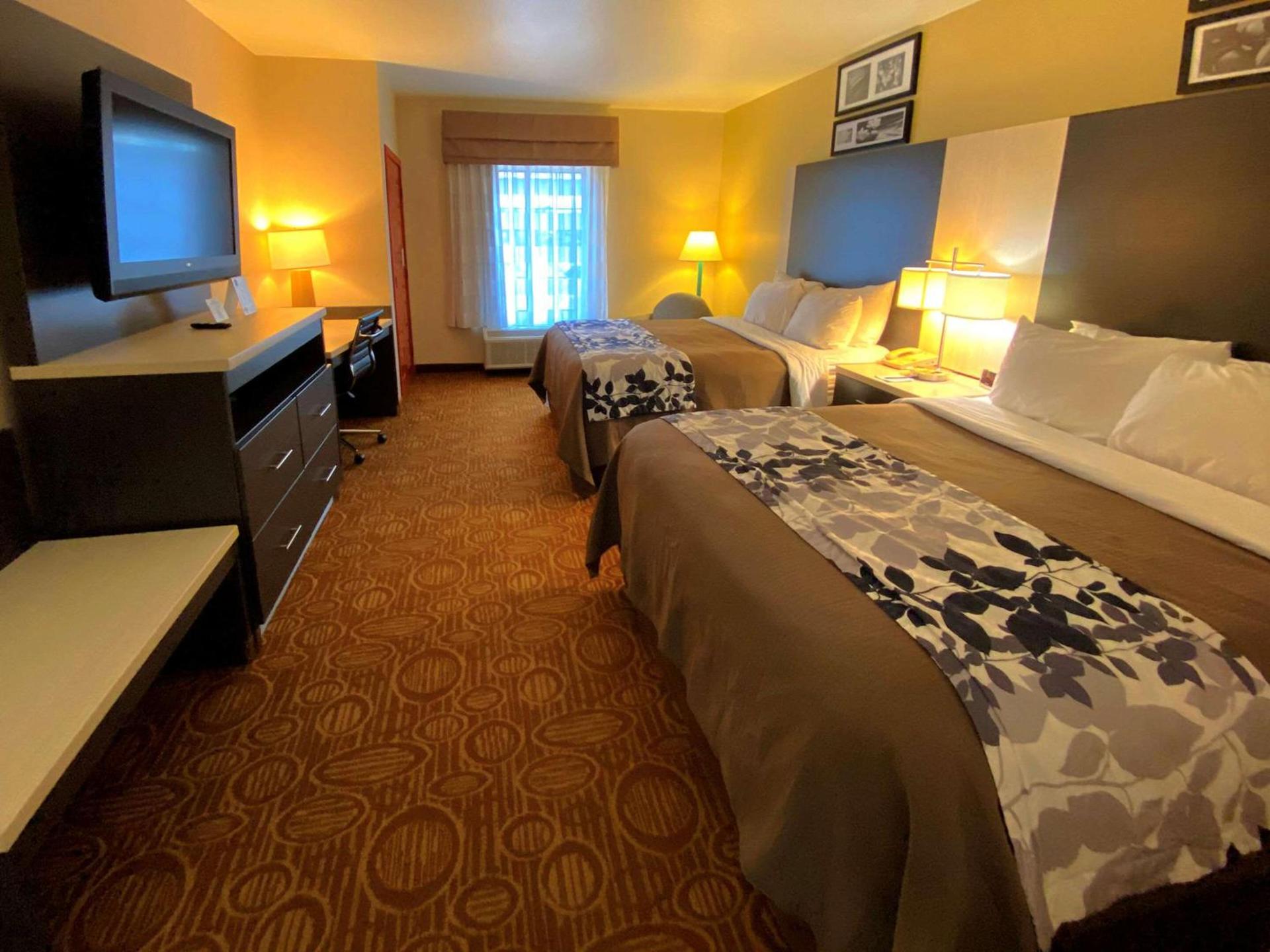 Sleep Inn & Suites Springdale West photo 5