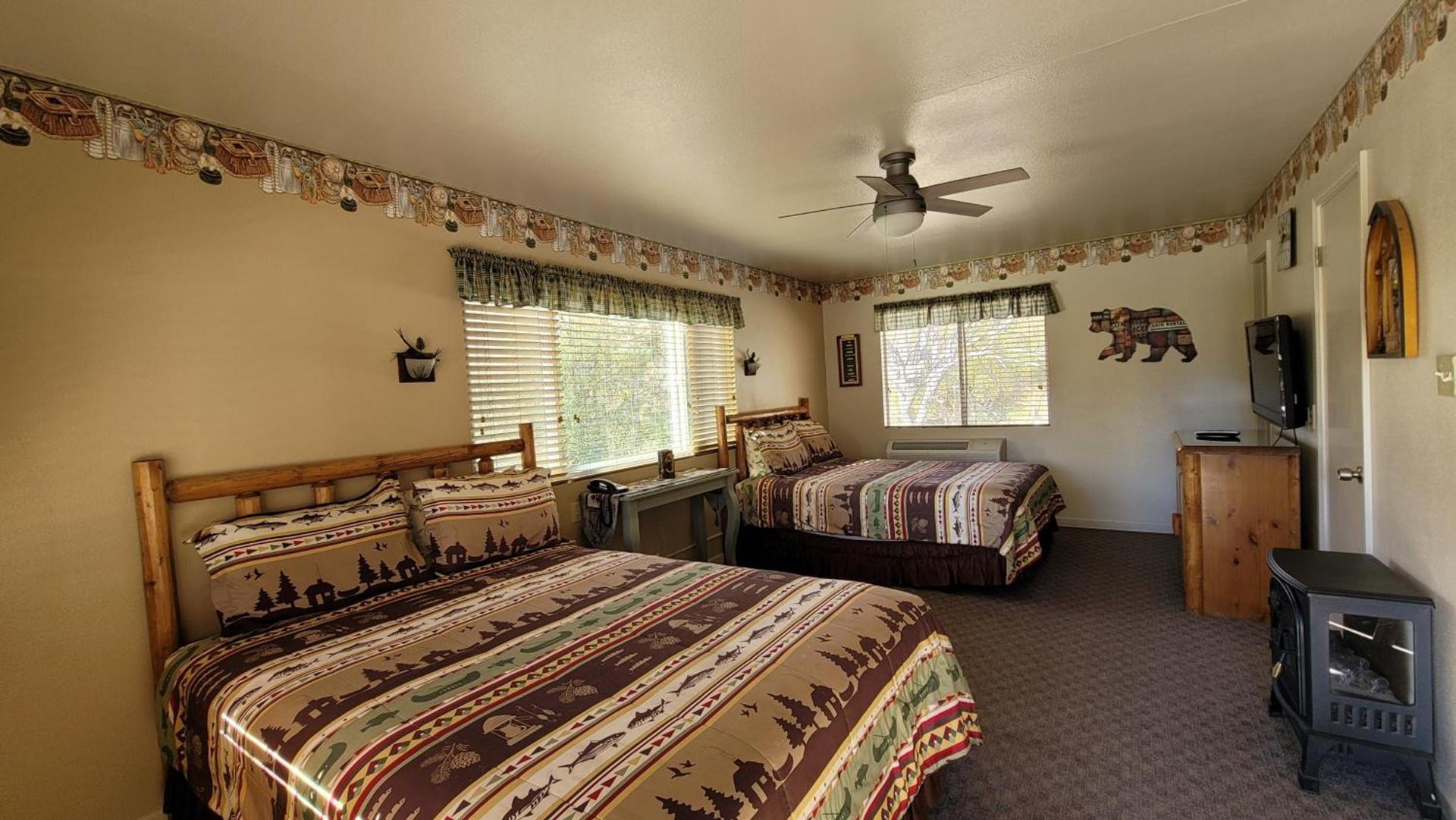 Sequoia Lodge photo 57