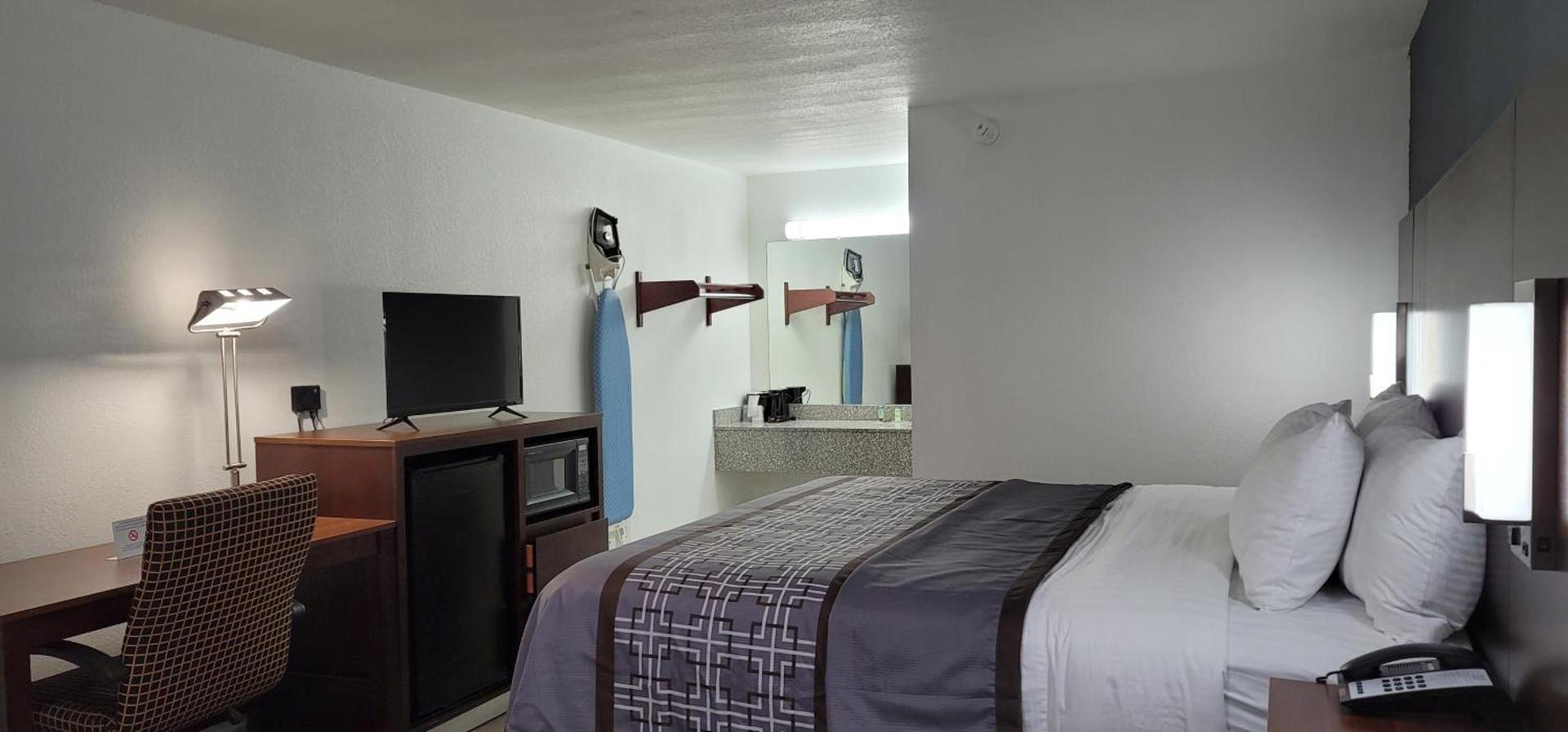 Key West Inn - Boaz photo 13