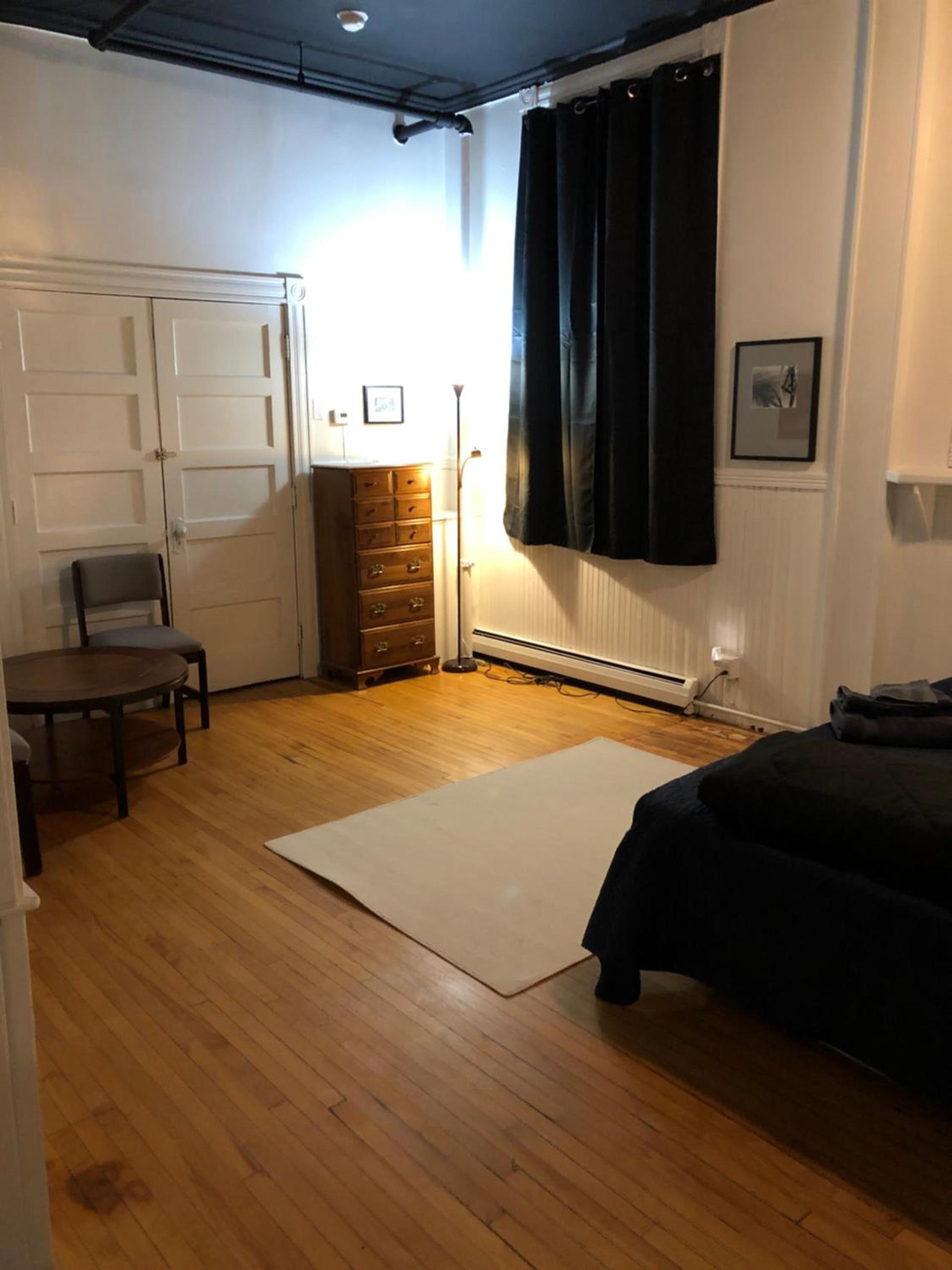 Art Gallery Hostel photo 76