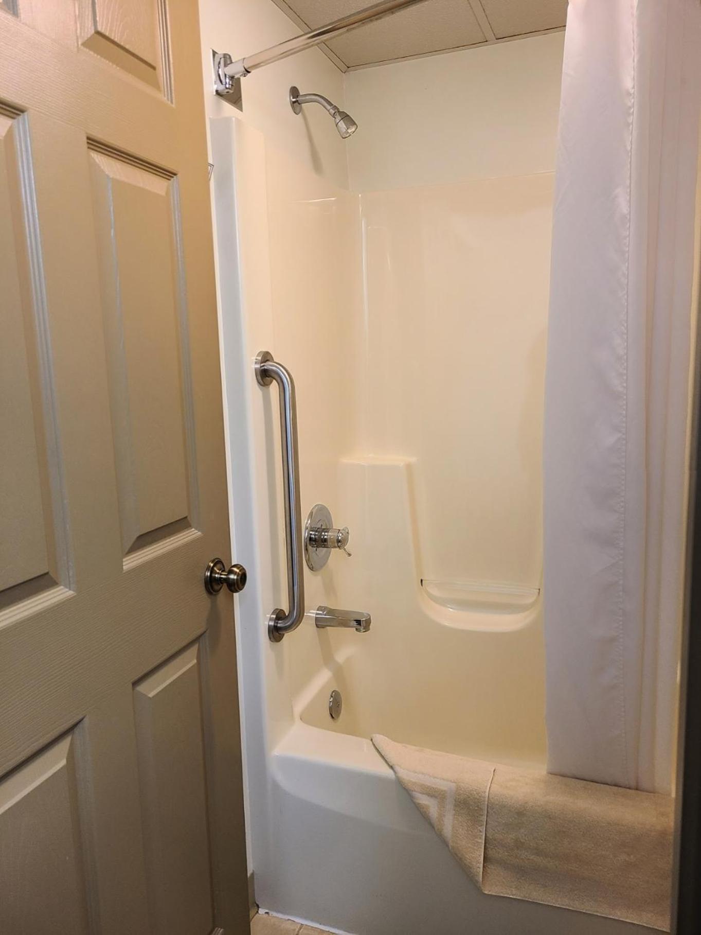 Berlin Heritage Inn photo 9
