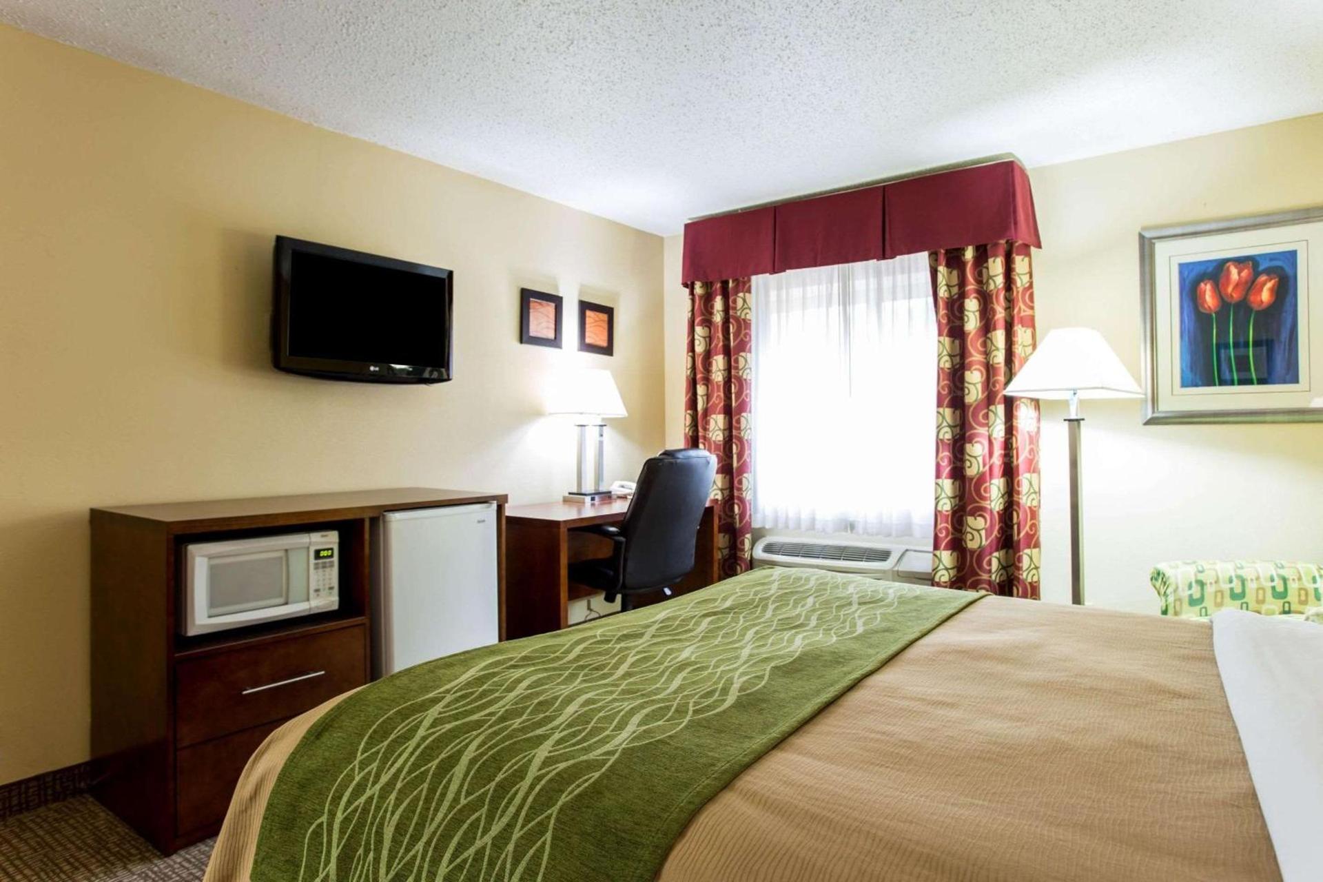 Comfort Inn Columbia West photo 10