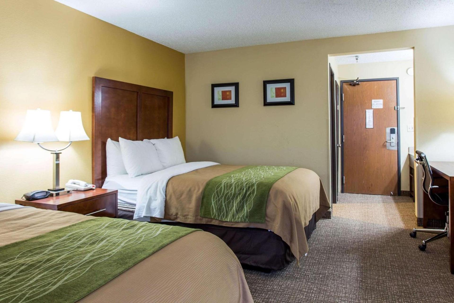 Comfort Inn Columbia West photo 16