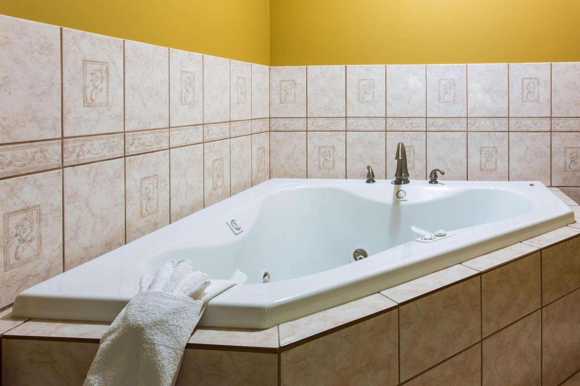 Comfort Inn Columbia West photo 28