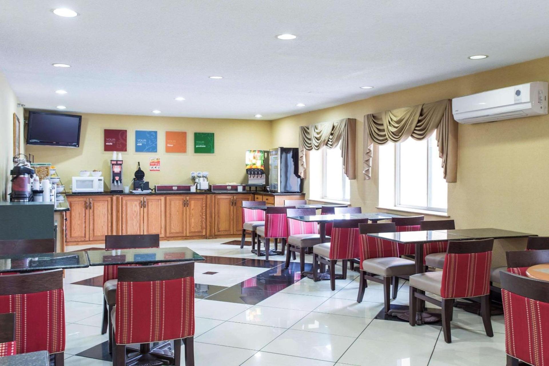 Comfort Inn Columbia West photo 39