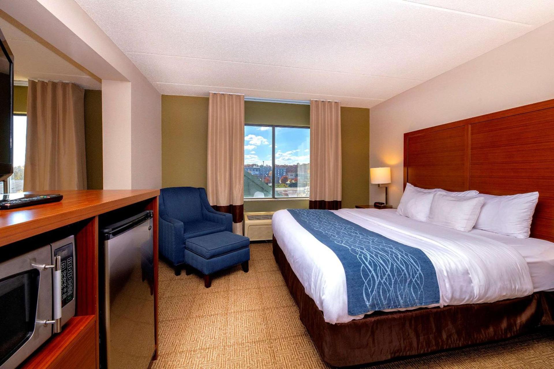 Comfort Inn Near Quantico Main Gate North photo 3