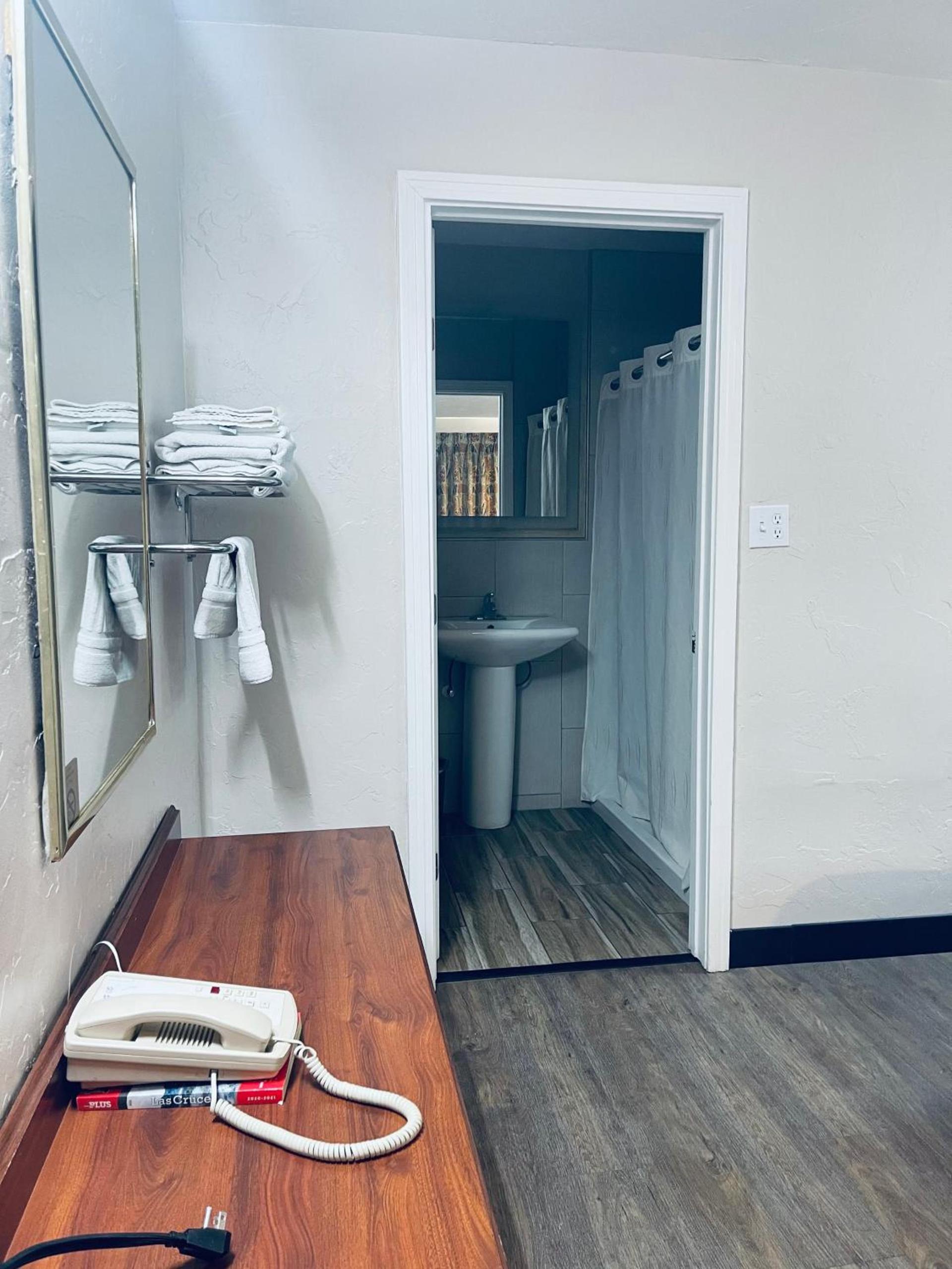 Century 21 Motel photo 5