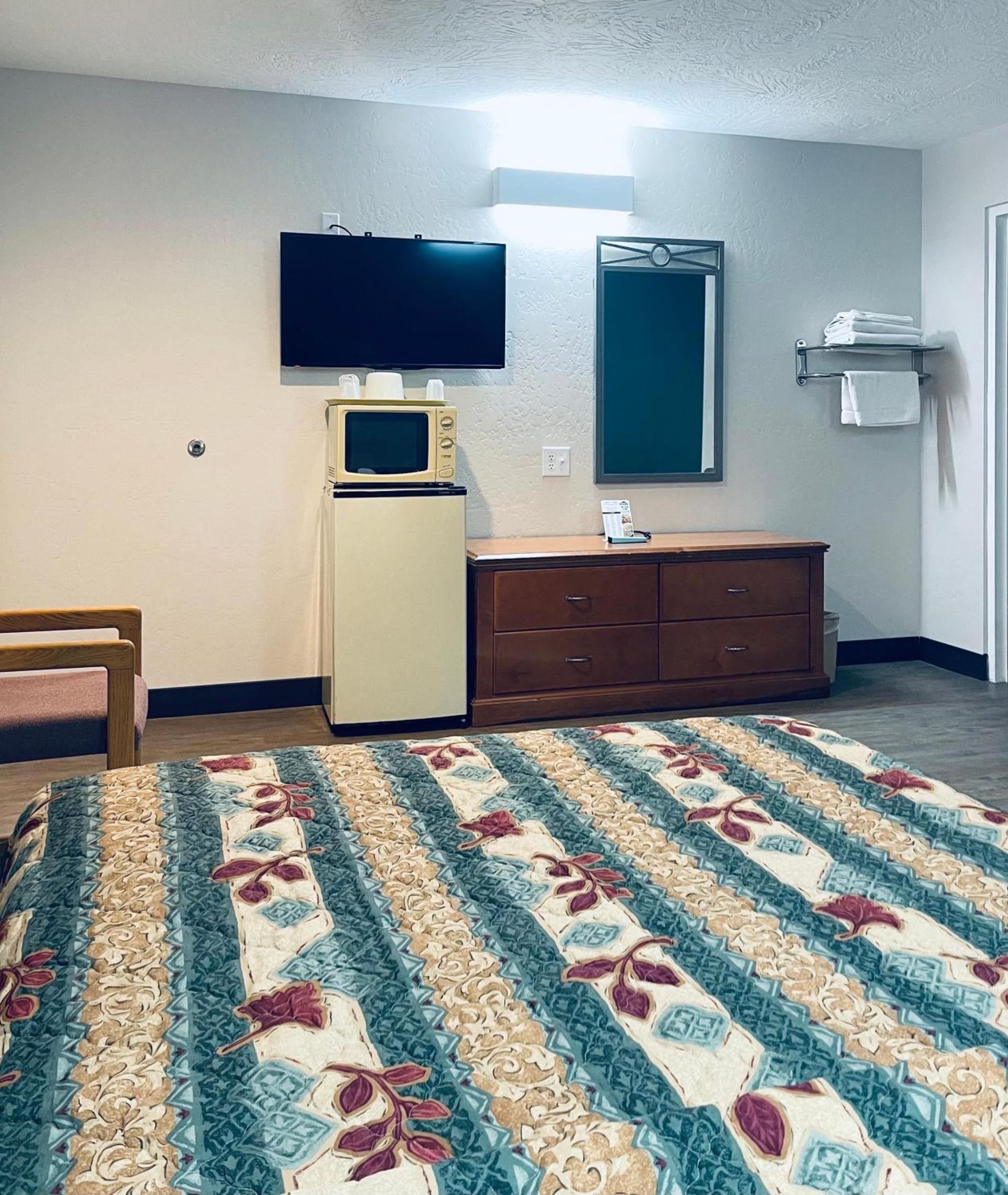 Century 21 Motel photo 8