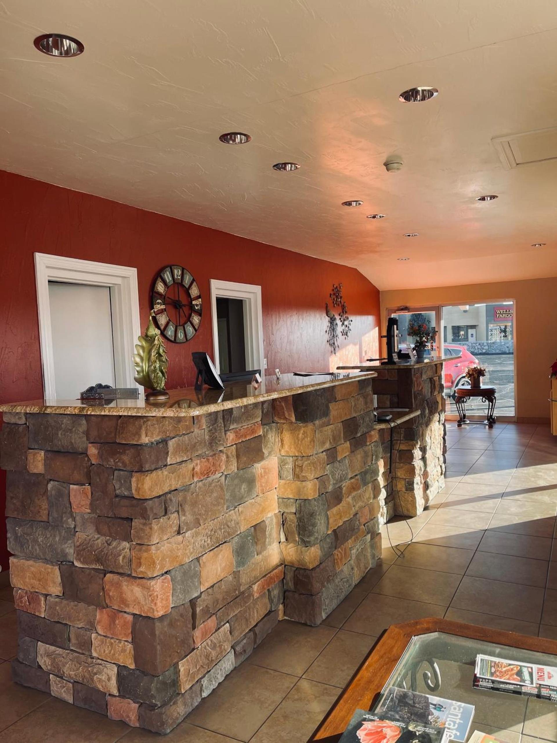 Century 21 Motel photo 10
