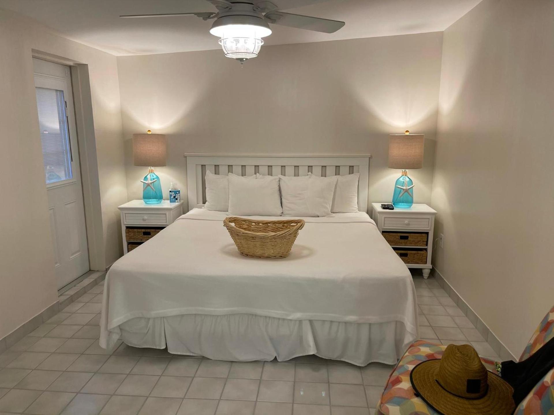 Cedar Cove Resort & Cottages photo 95