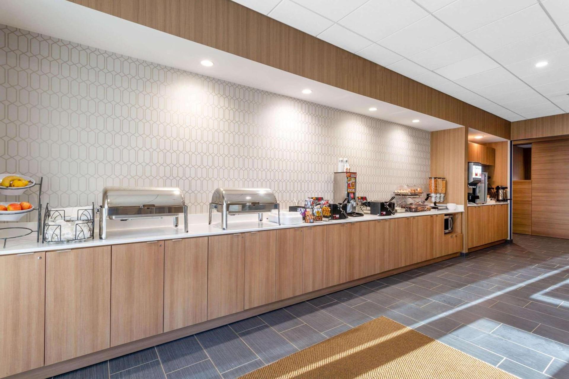 Microtel Inn Suites by Wyndham South Hill photo 3