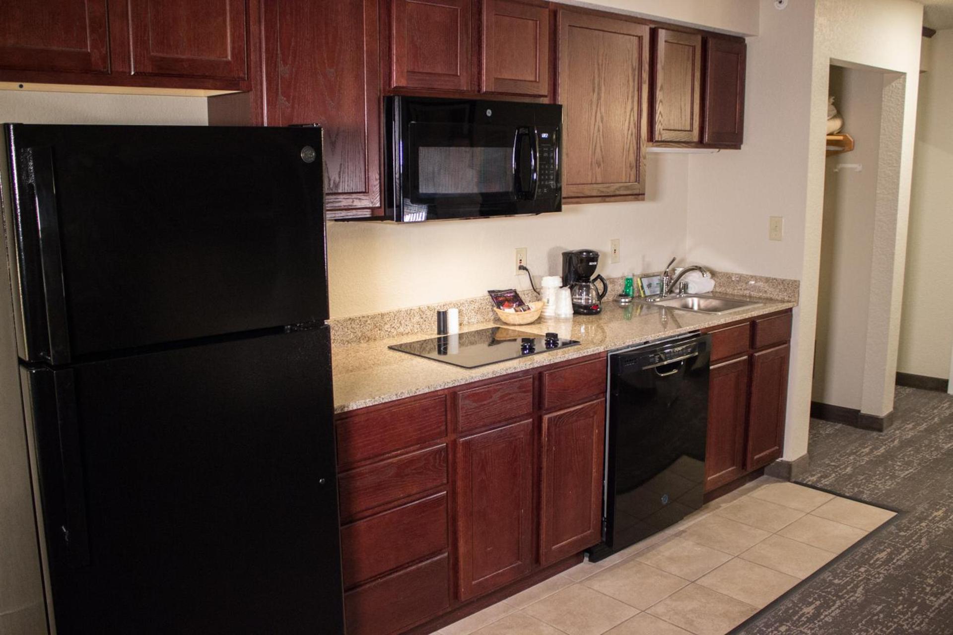 Cobblestone Suites - Oshkosh photo 17