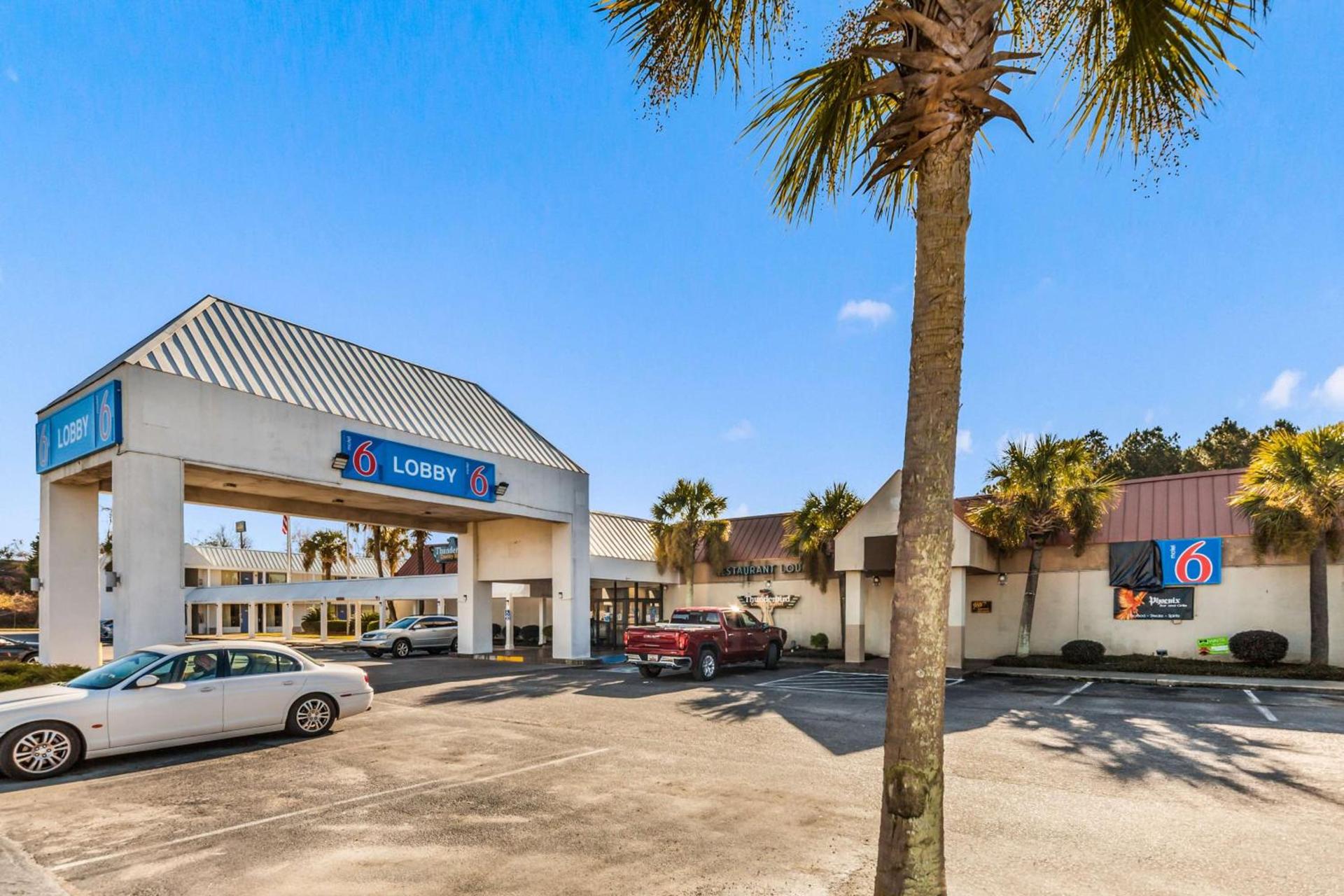 Motel 6-Florence, SC photo 5