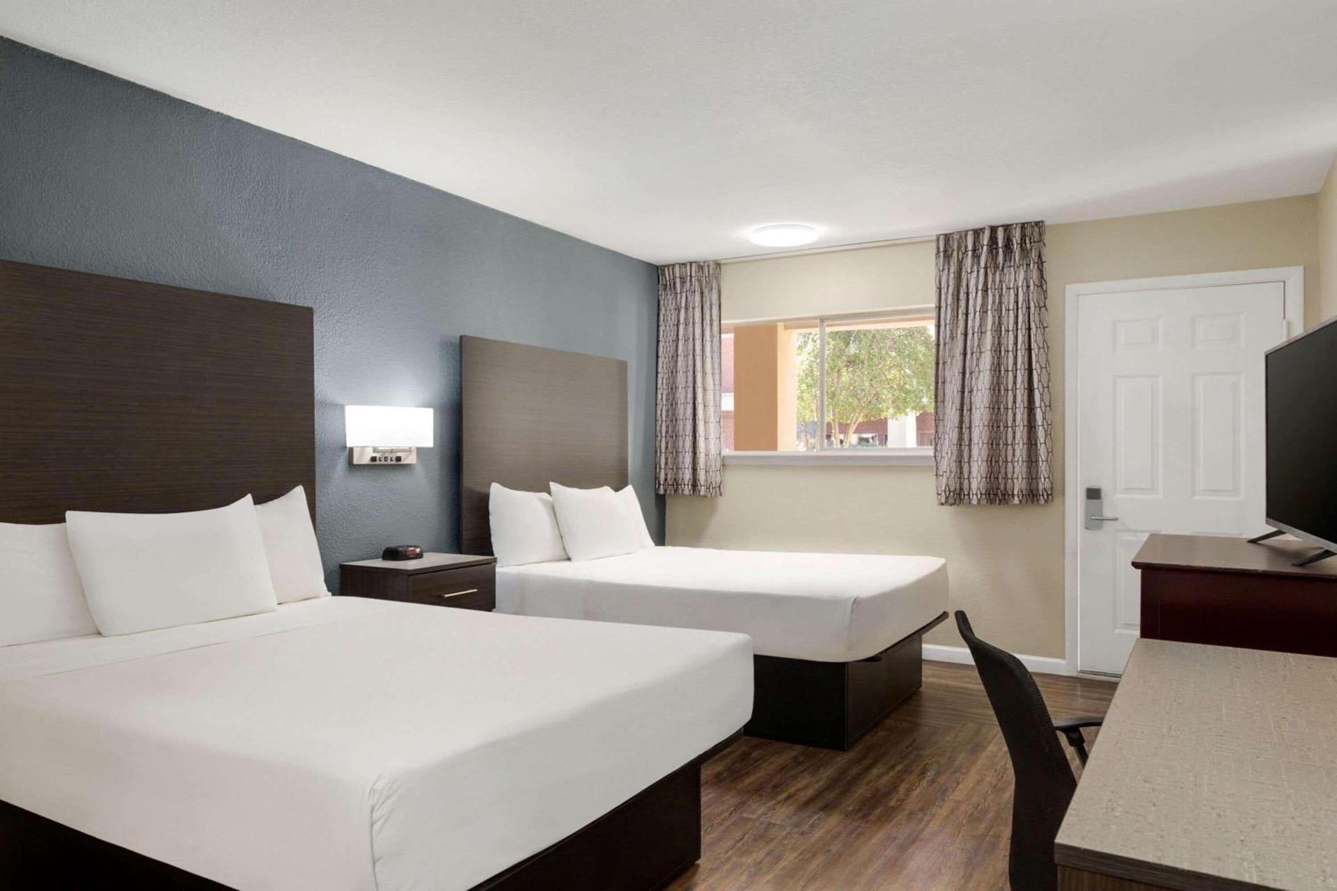 Days Inn by Wyndham Lawton photo 60