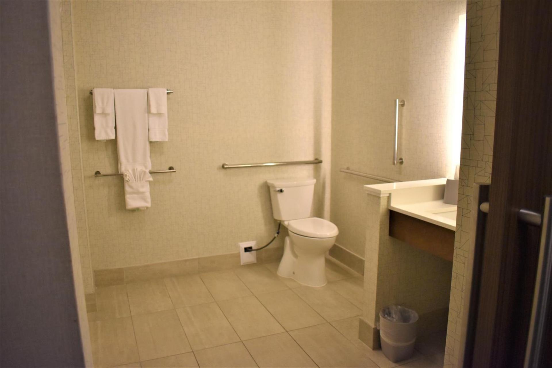 Holiday Inn Express & Suites - Gettysburg by IHG photo 10