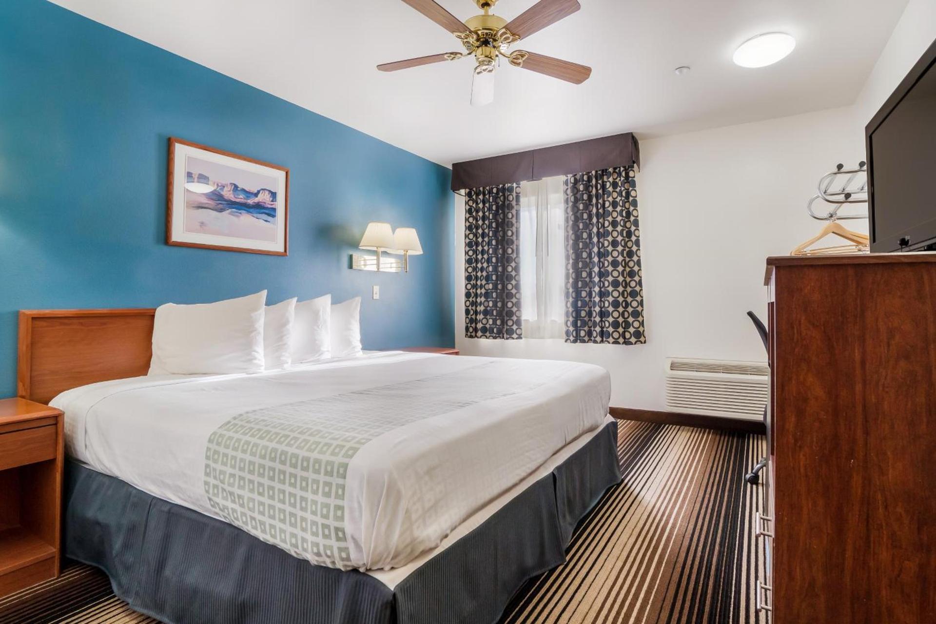 Americas Best Value Inn Green River photo 12