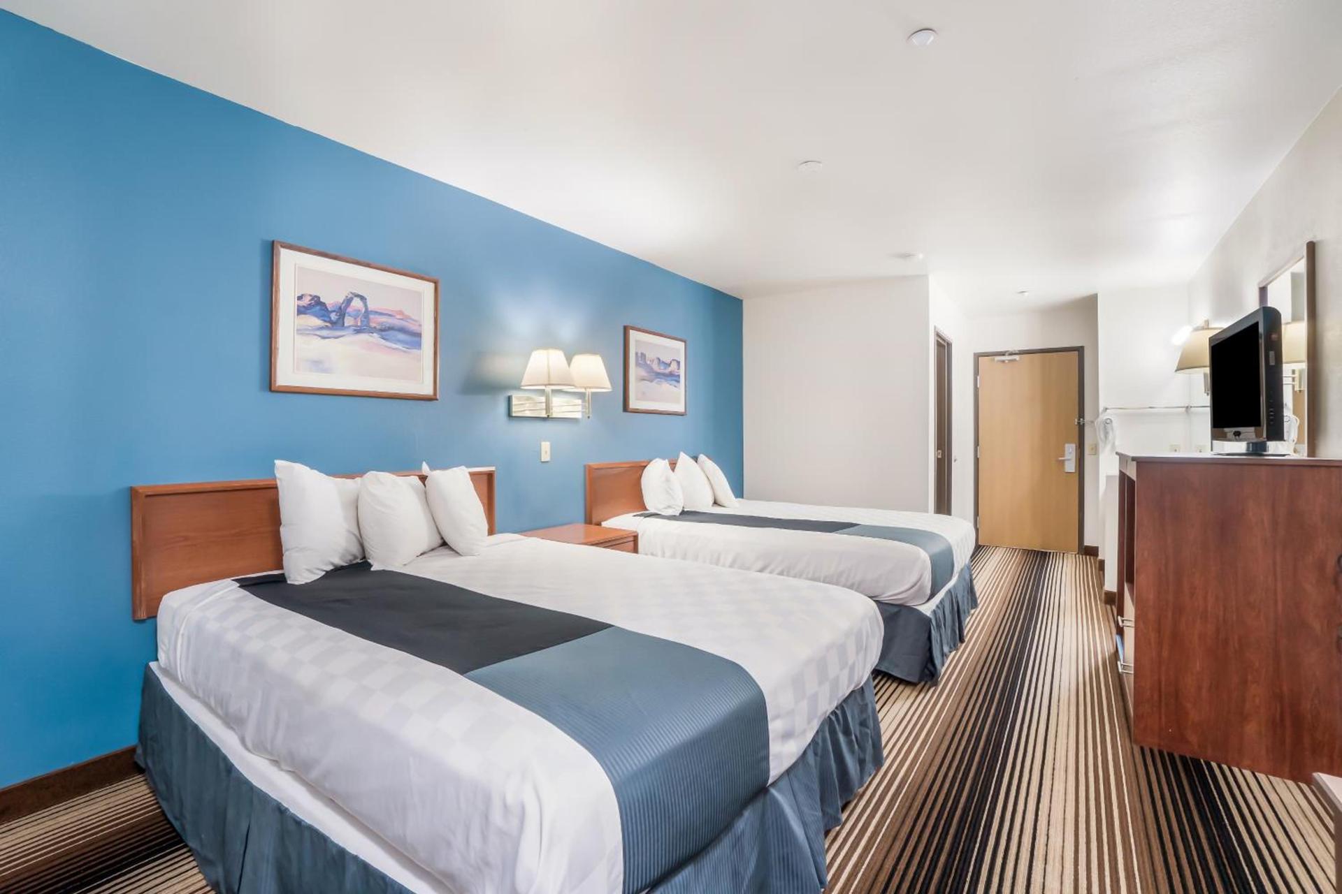 Americas Best Value Inn Green River photo 18