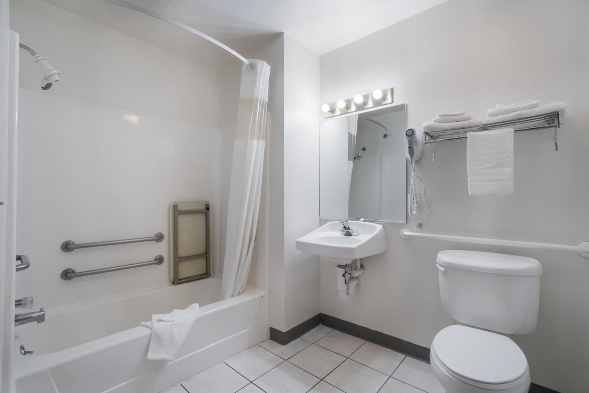 Americas Best Value Inn Green River photo 5