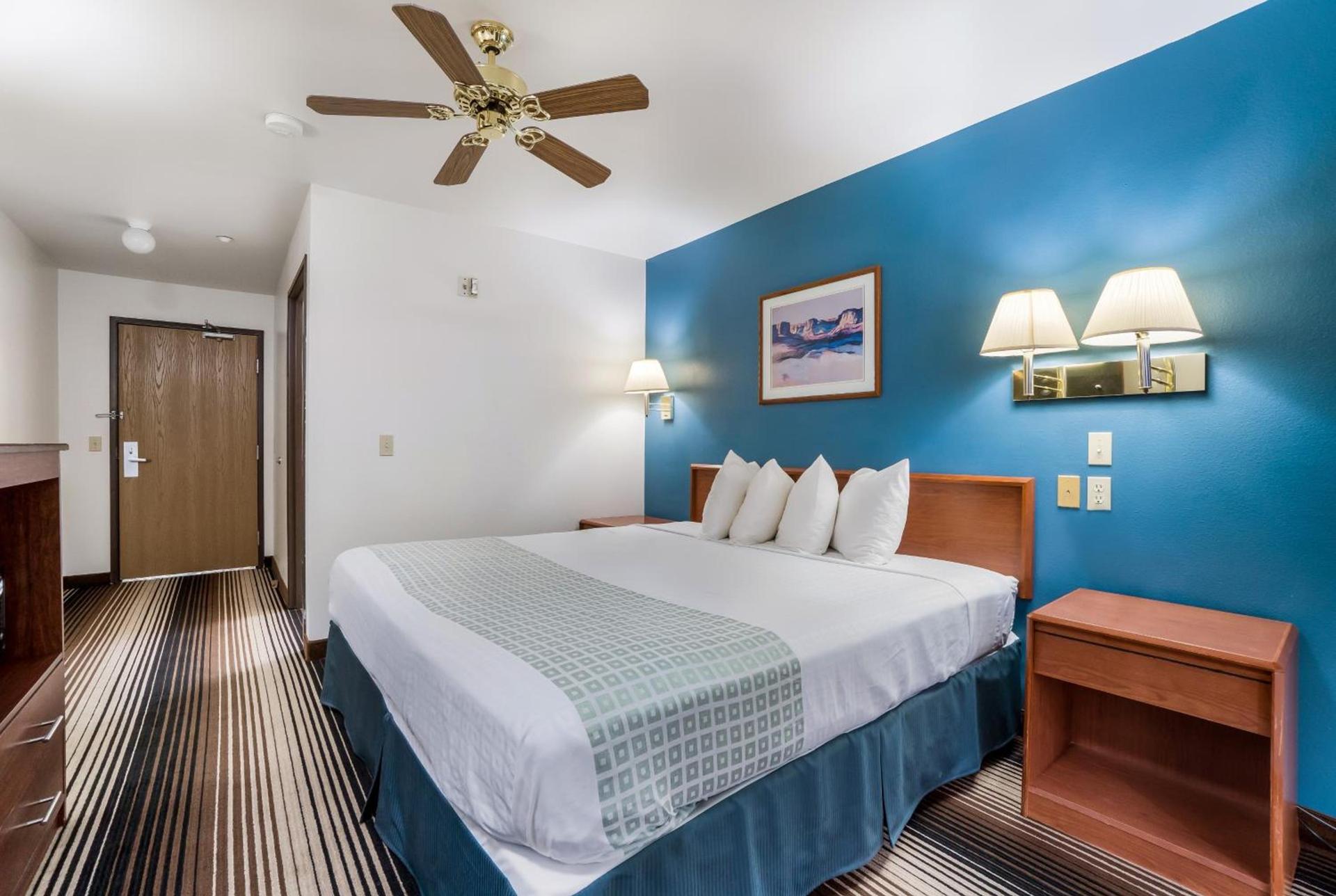 Americas Best Value Inn Green River photo 10