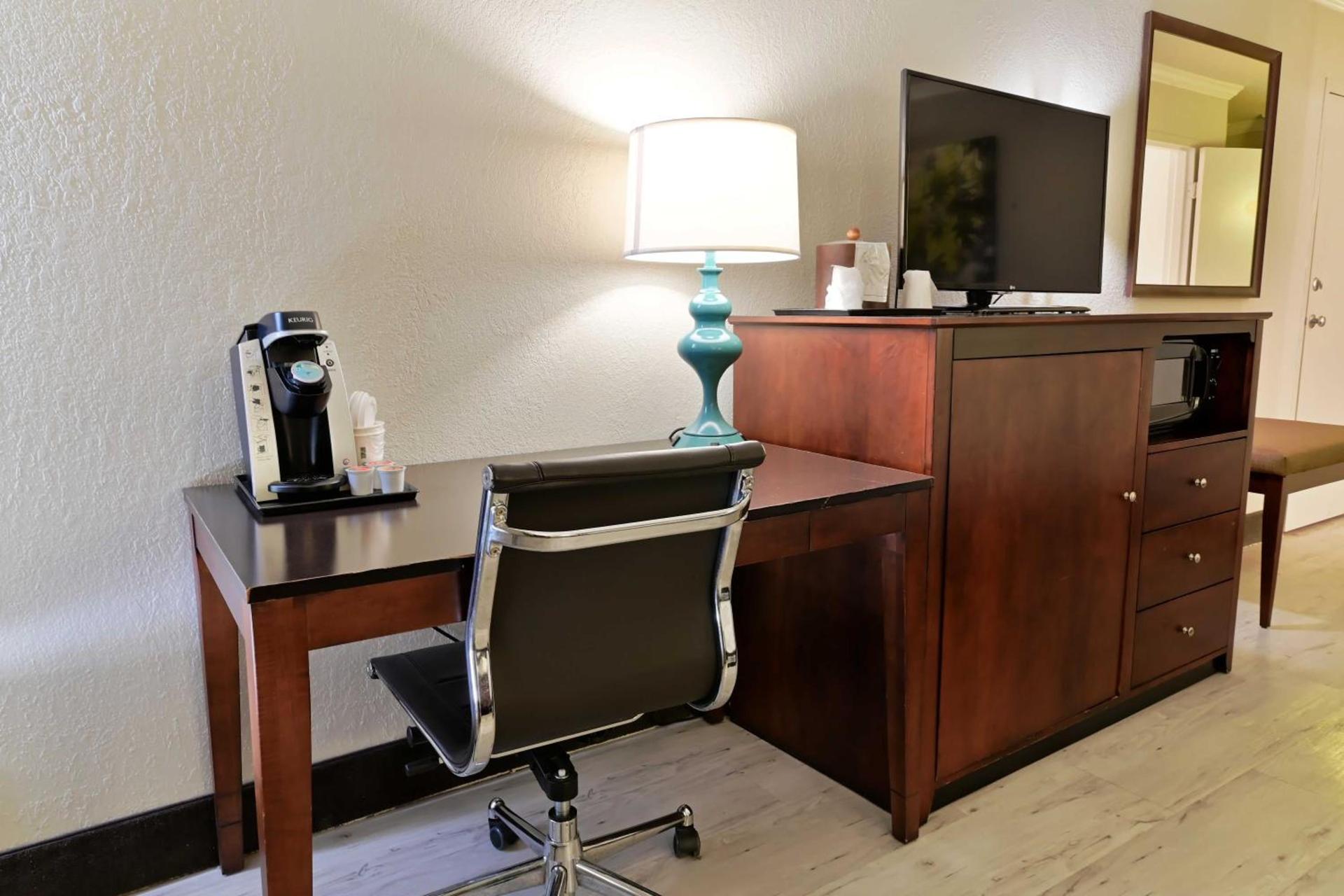 Wyndham Garden Summerville photo 45