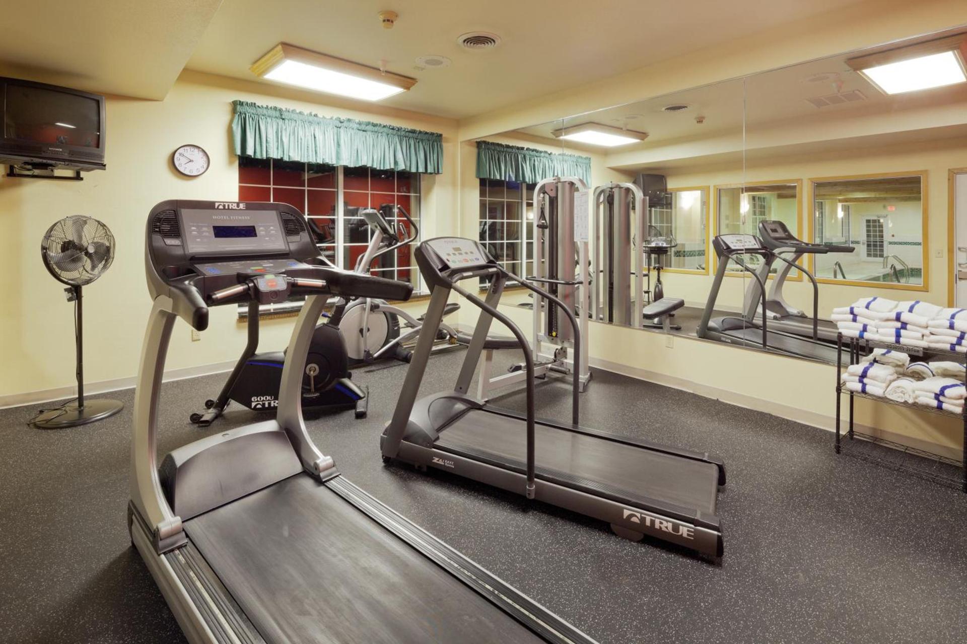 Country Inn & Suites by Radisson Kenosha - Pleasant Prairie photo 42