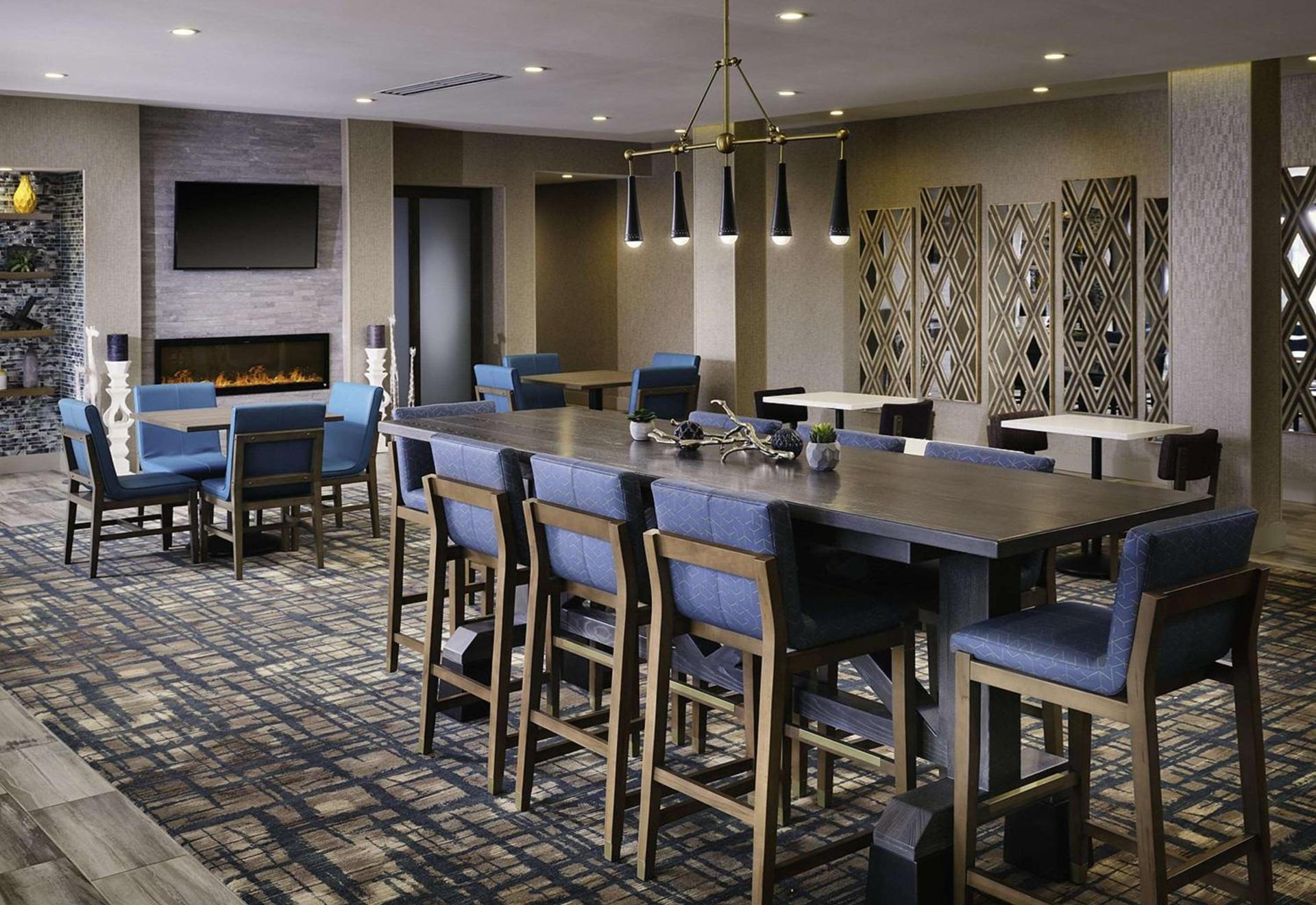 Best Western Plus Desoto photo 7