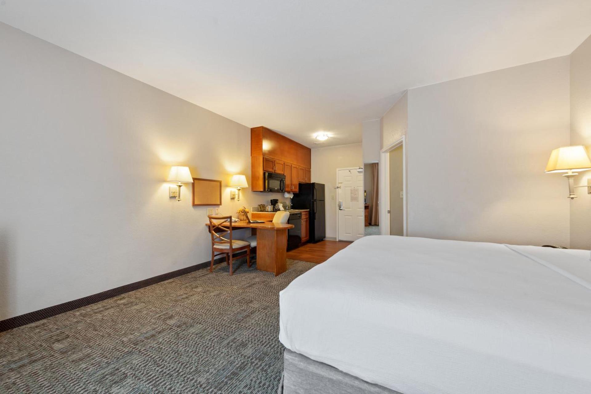 Extended Stay America Suites - McAlester - Hwy 69 photo 15