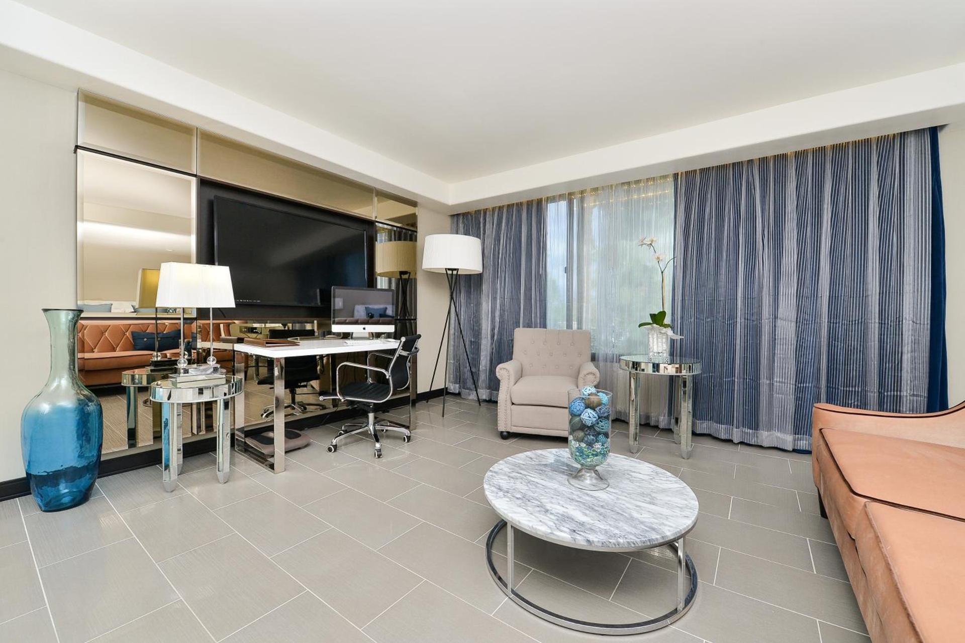 voco Laguna Hills by IHG photo 3