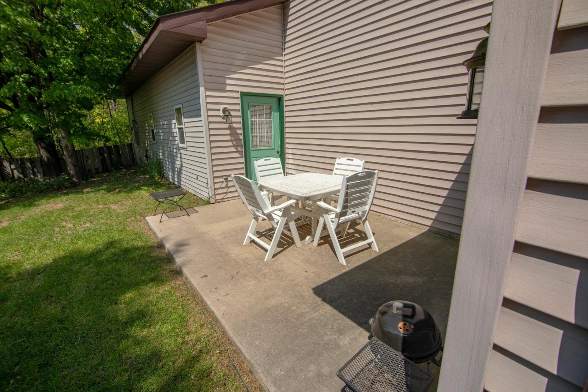 Coachlite Inn photo 18