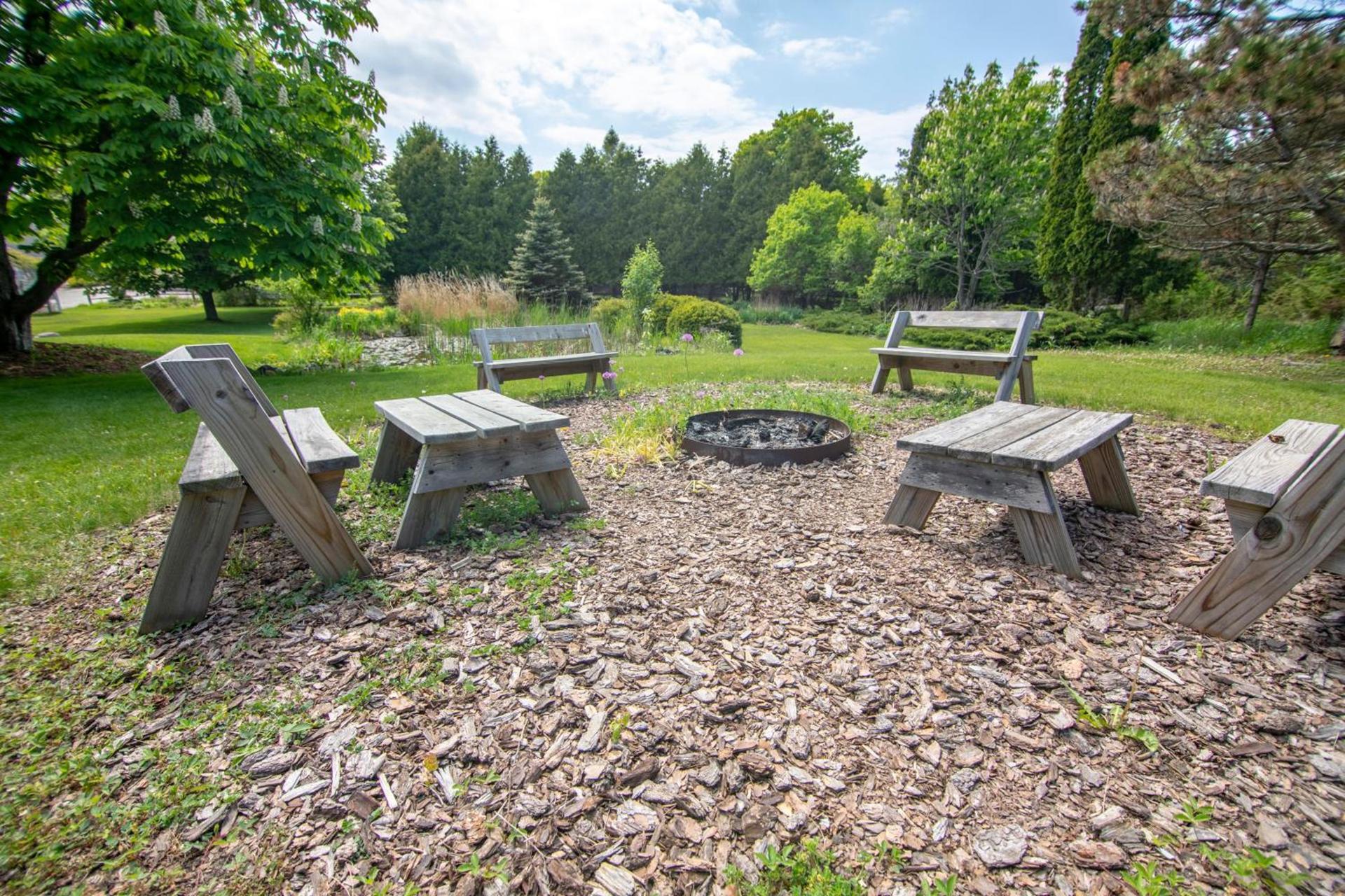 Coachlite Inn photo 66