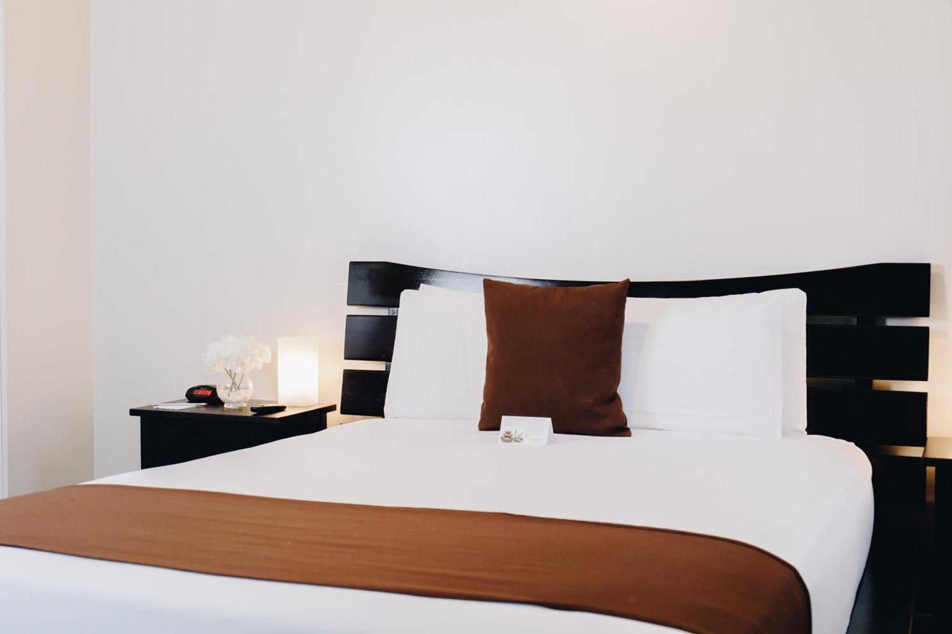 Ocean Reef Suites photo 17