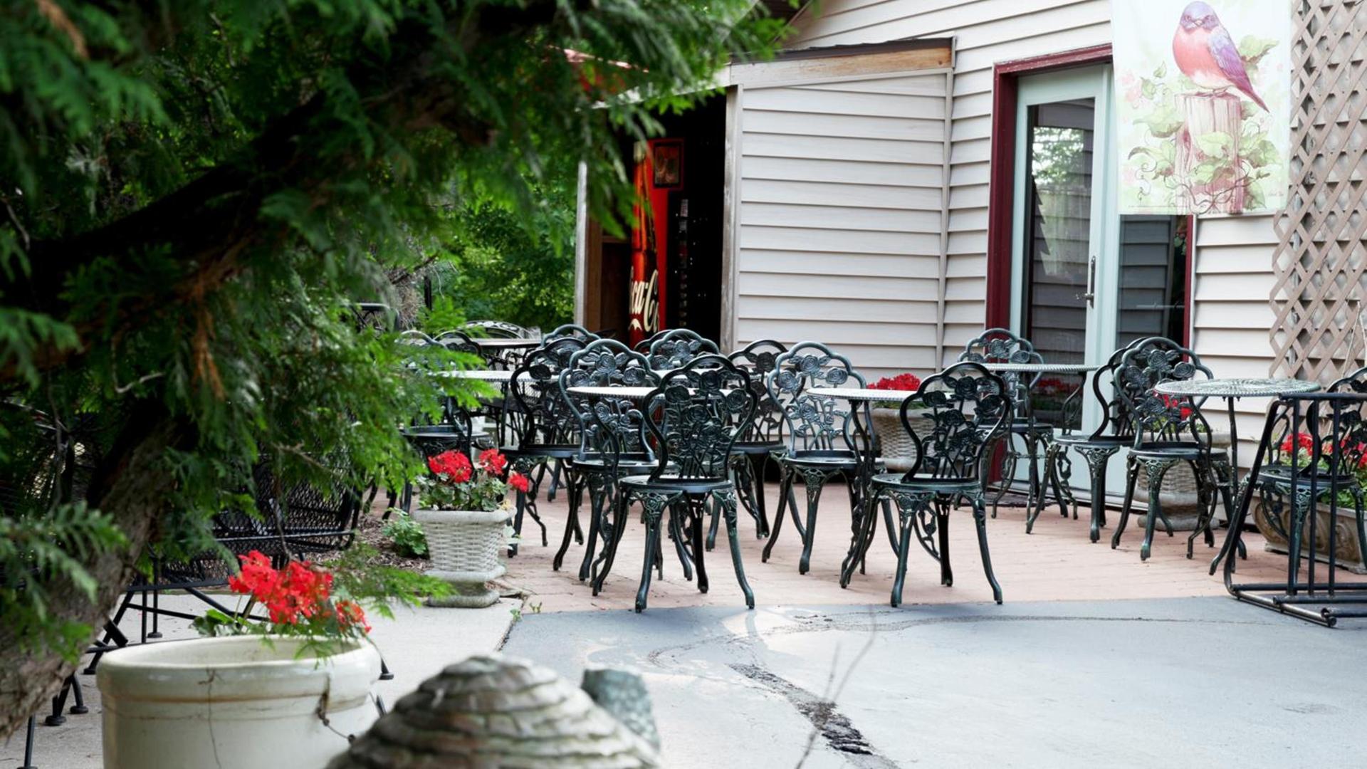 Coachlite Inn photo 71