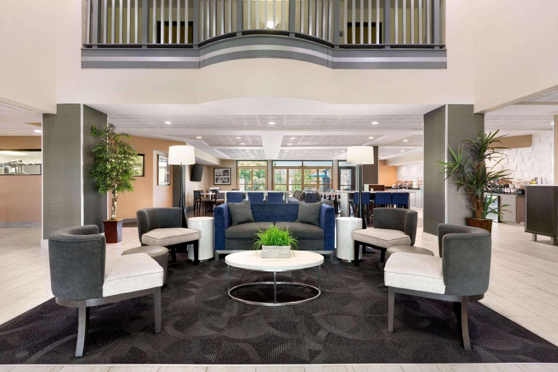 Wingate By Wyndham Montgomery photo 5