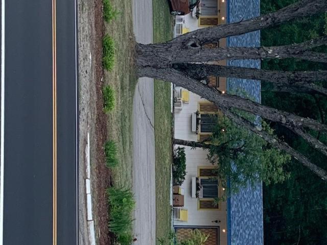 Yankee Trail Motel photo 17