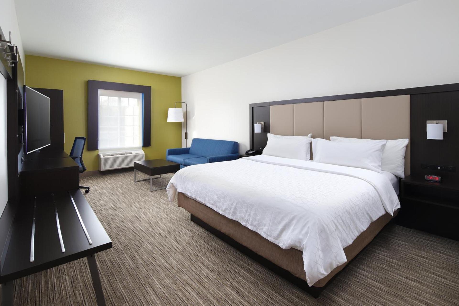 Holiday Inn Express Grand Rapids Southwest by IHG photo 25