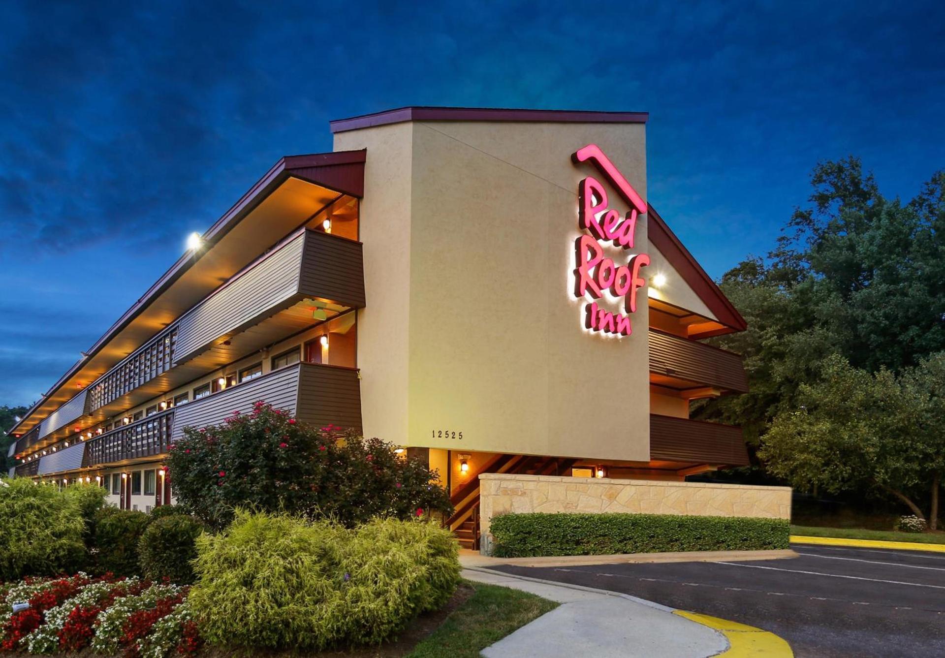 Red Roof Inn Washington DC - Laurel photo 2