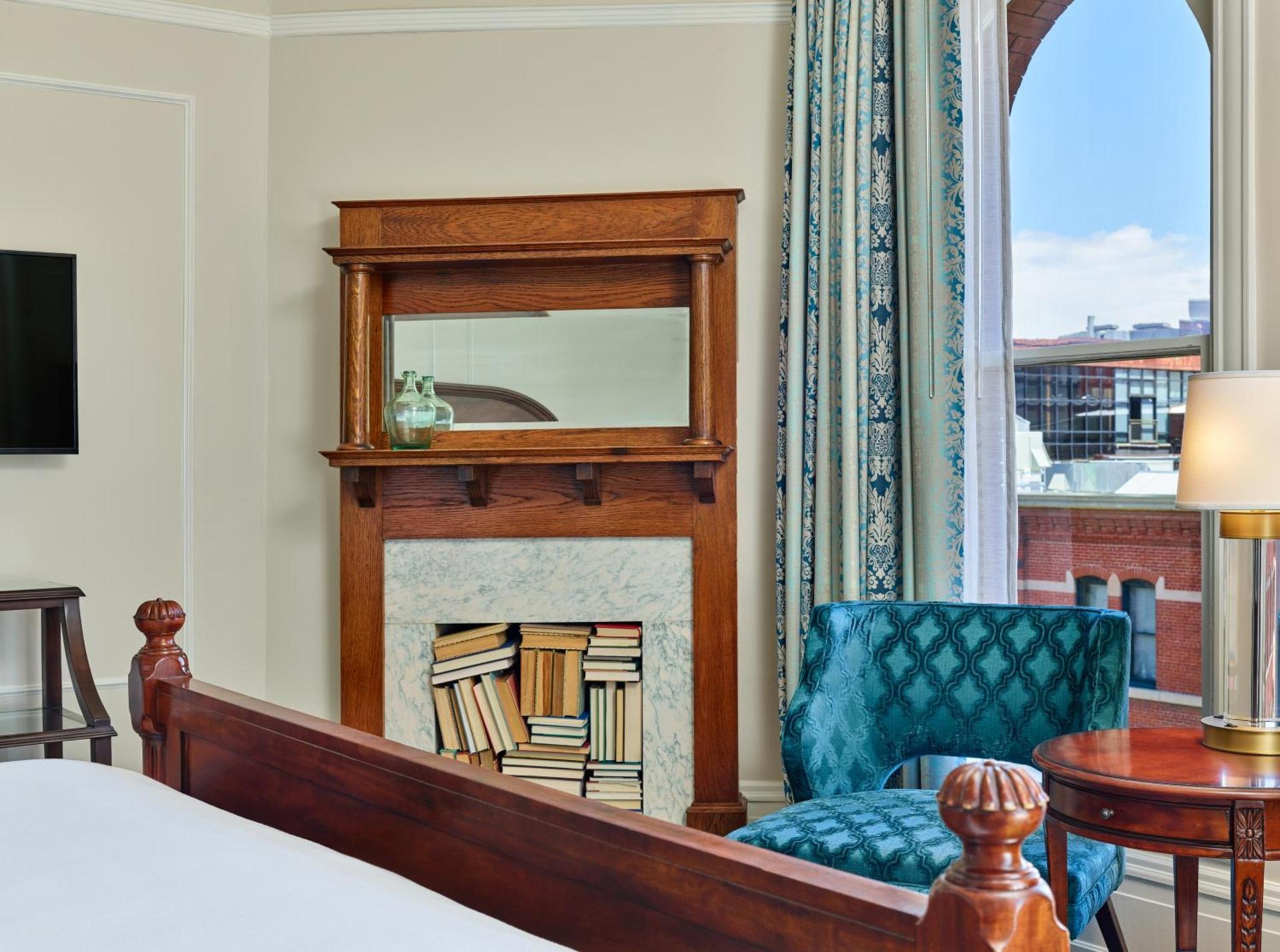 The Oxford Hotel photo 17