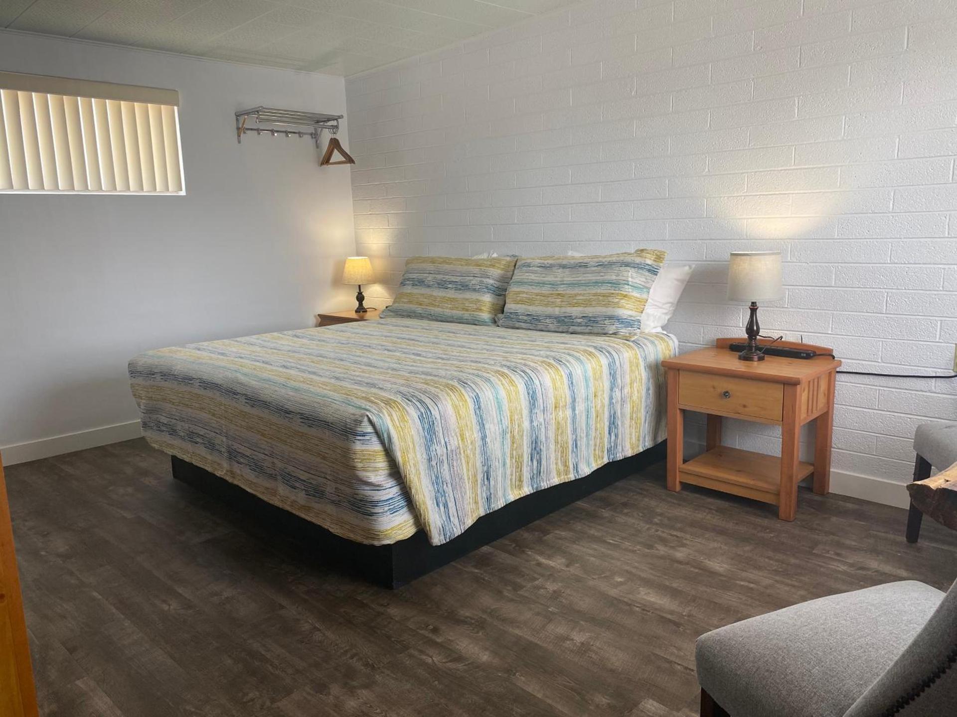 Lamplighter Lodge photo 15