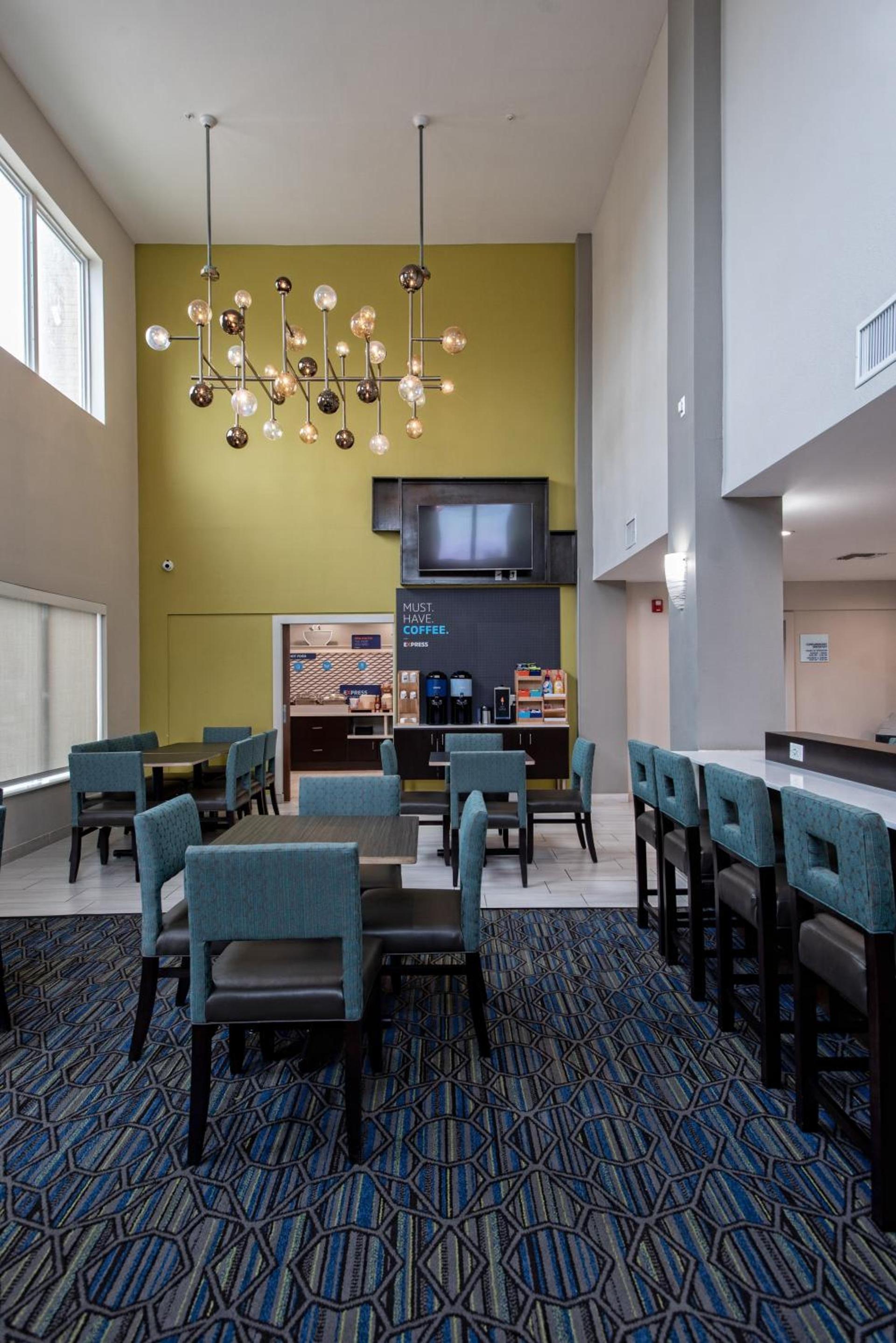 Holiday Inn Express Hotel and Suites Port Aransas/Beach Area by IHG photo 17