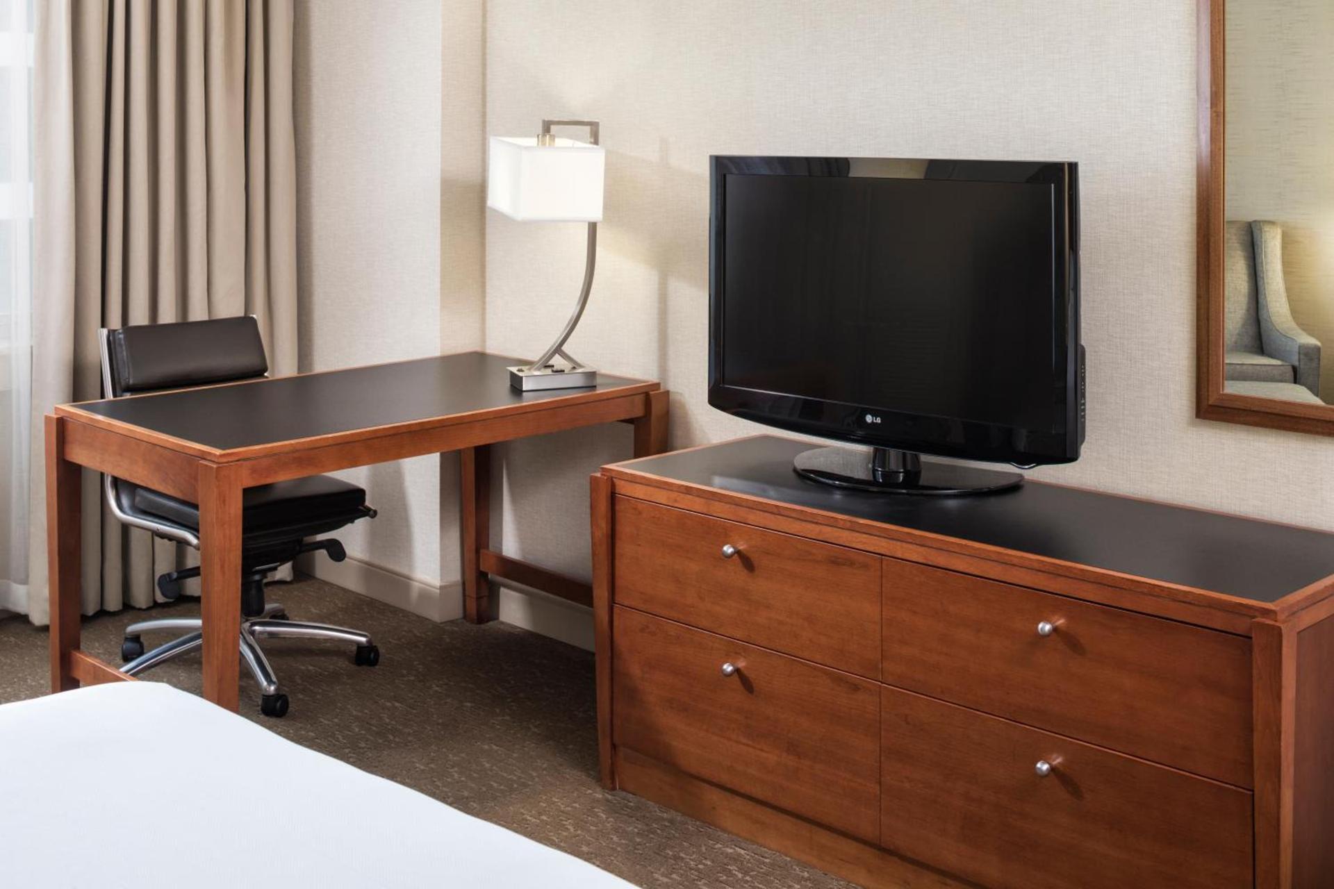 Hyatt Centric Chicago Ohare photo 5