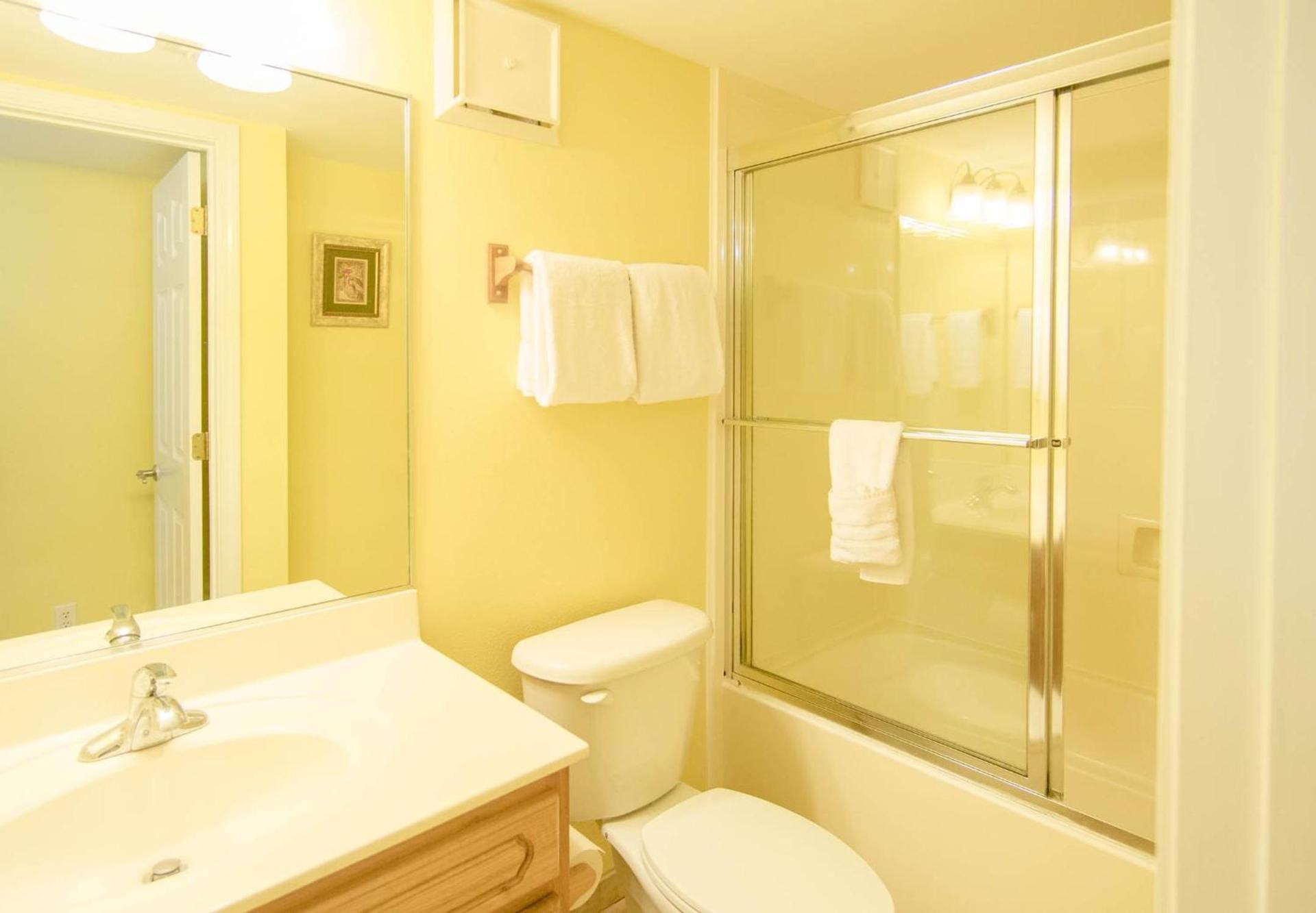 GetAways at Soundside Holiday Beach Resort photo 53