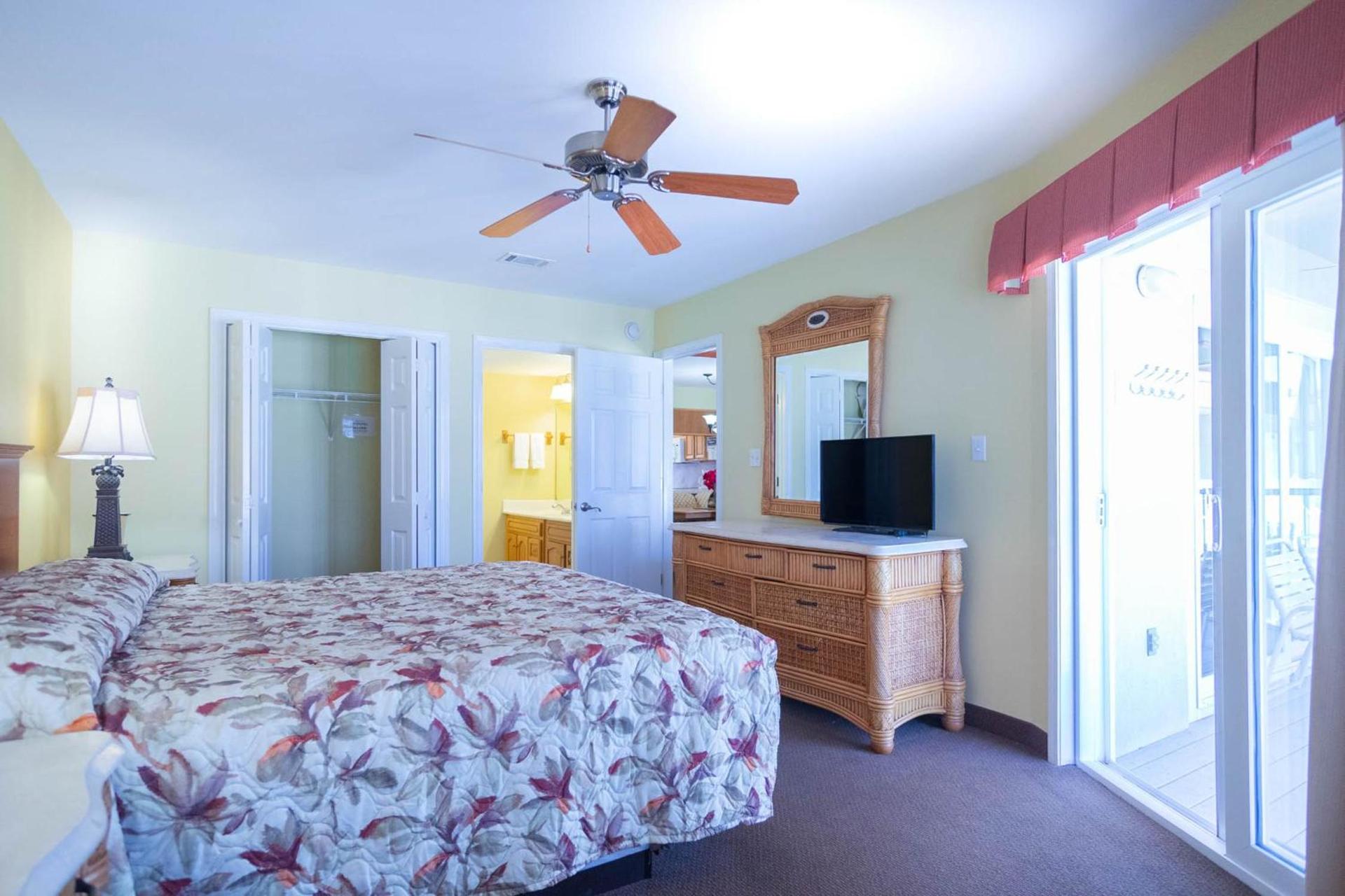 GetAways at Soundside Holiday Beach Resort photo 68