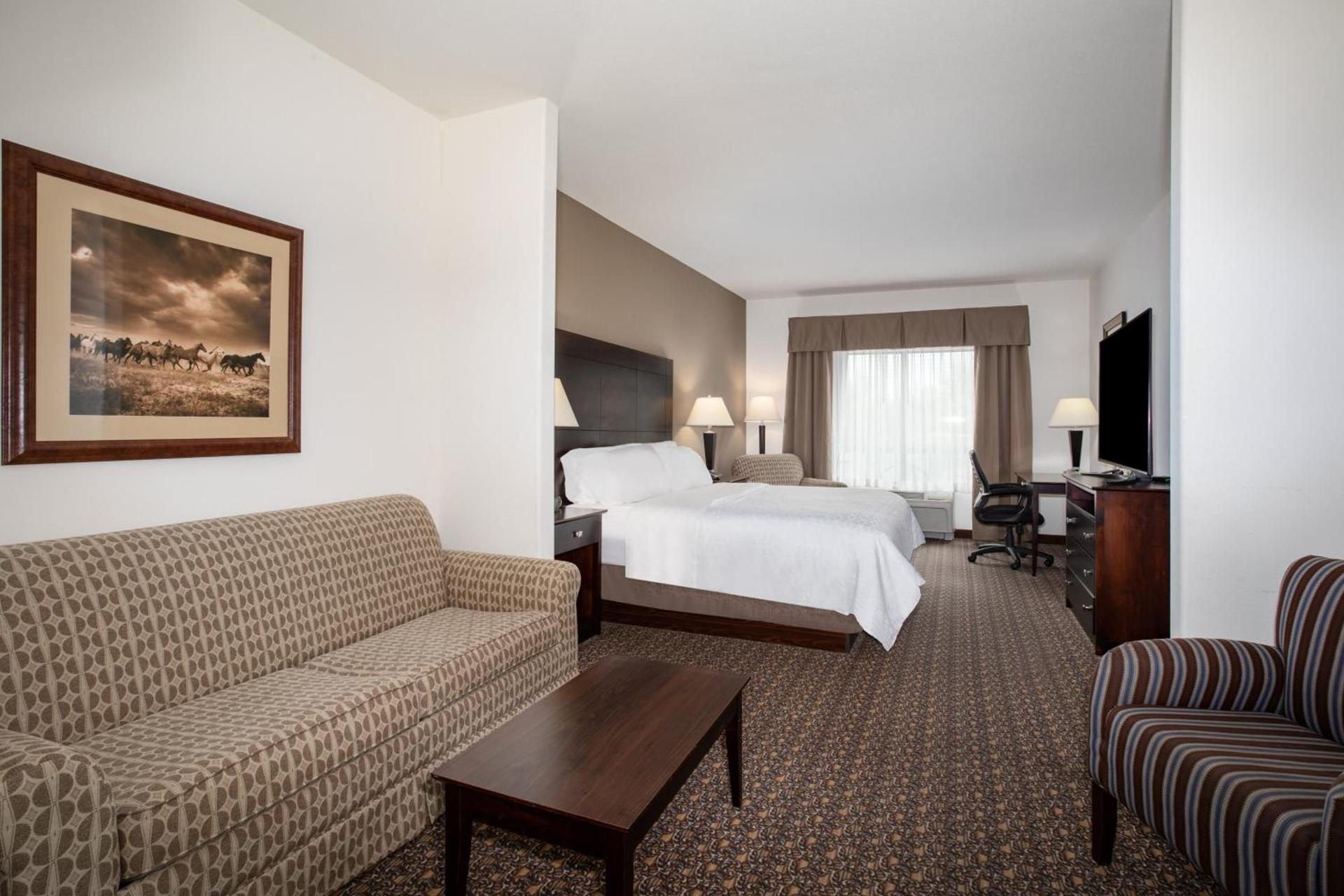 Holiday Inn Express Hotel & Suites Lander by IHG photo 29