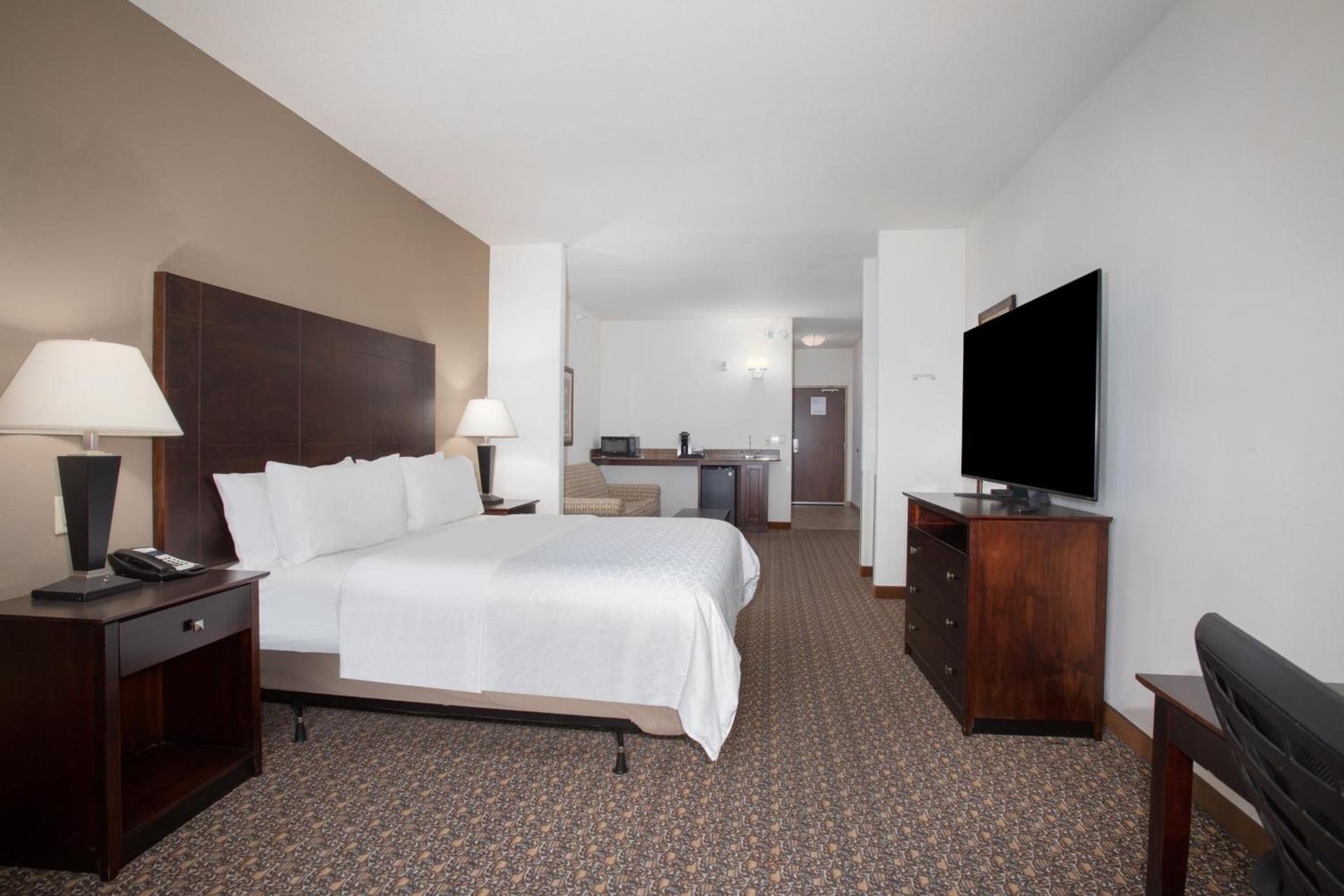 Holiday Inn Express Hotel & Suites Lander by IHG photo 32